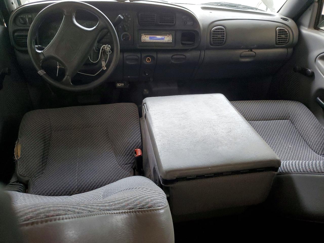 2000 Dodge Ram 2500 White vin: 3B7KF23Z4YG159530
