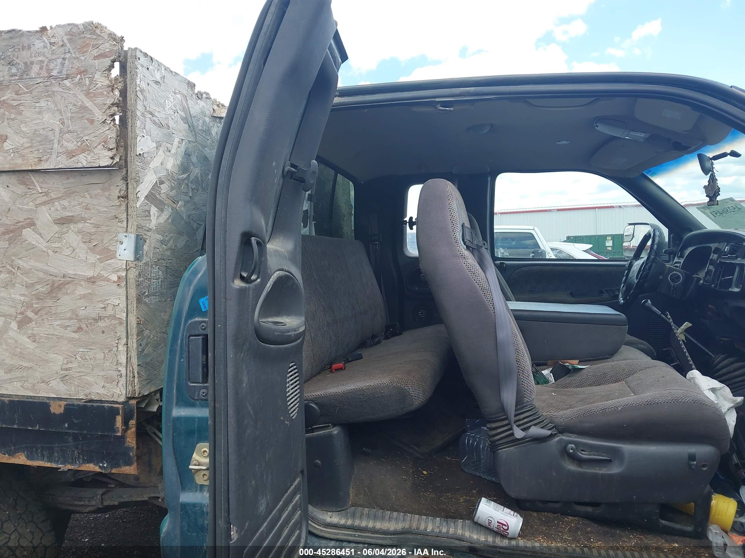 1999 Dodge Ram 2500 St Green vin: 3B7KF23Z8XG108269
