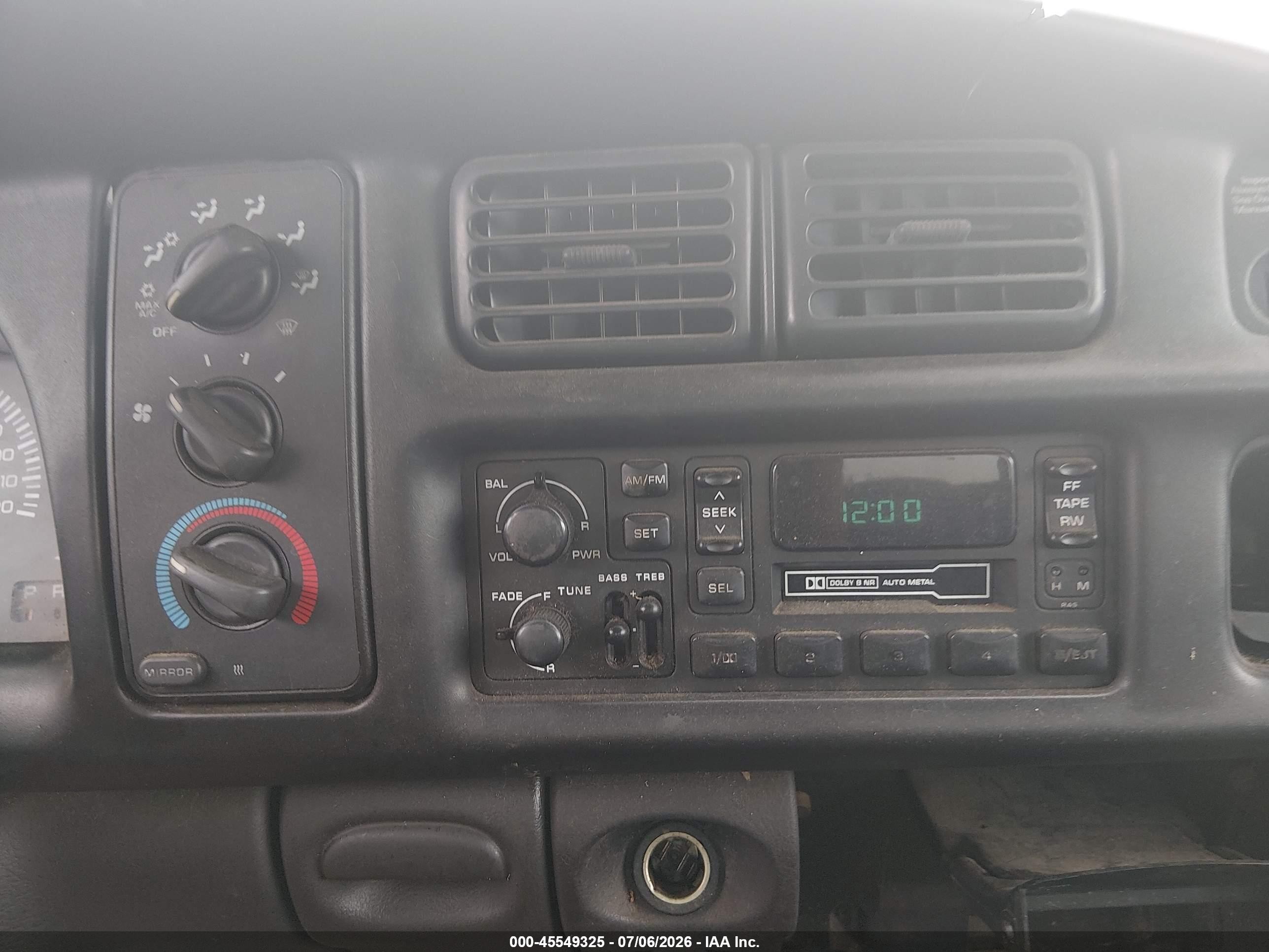 2001 Dodge Ram 2500 St White vin: 3B7KF26621M535022