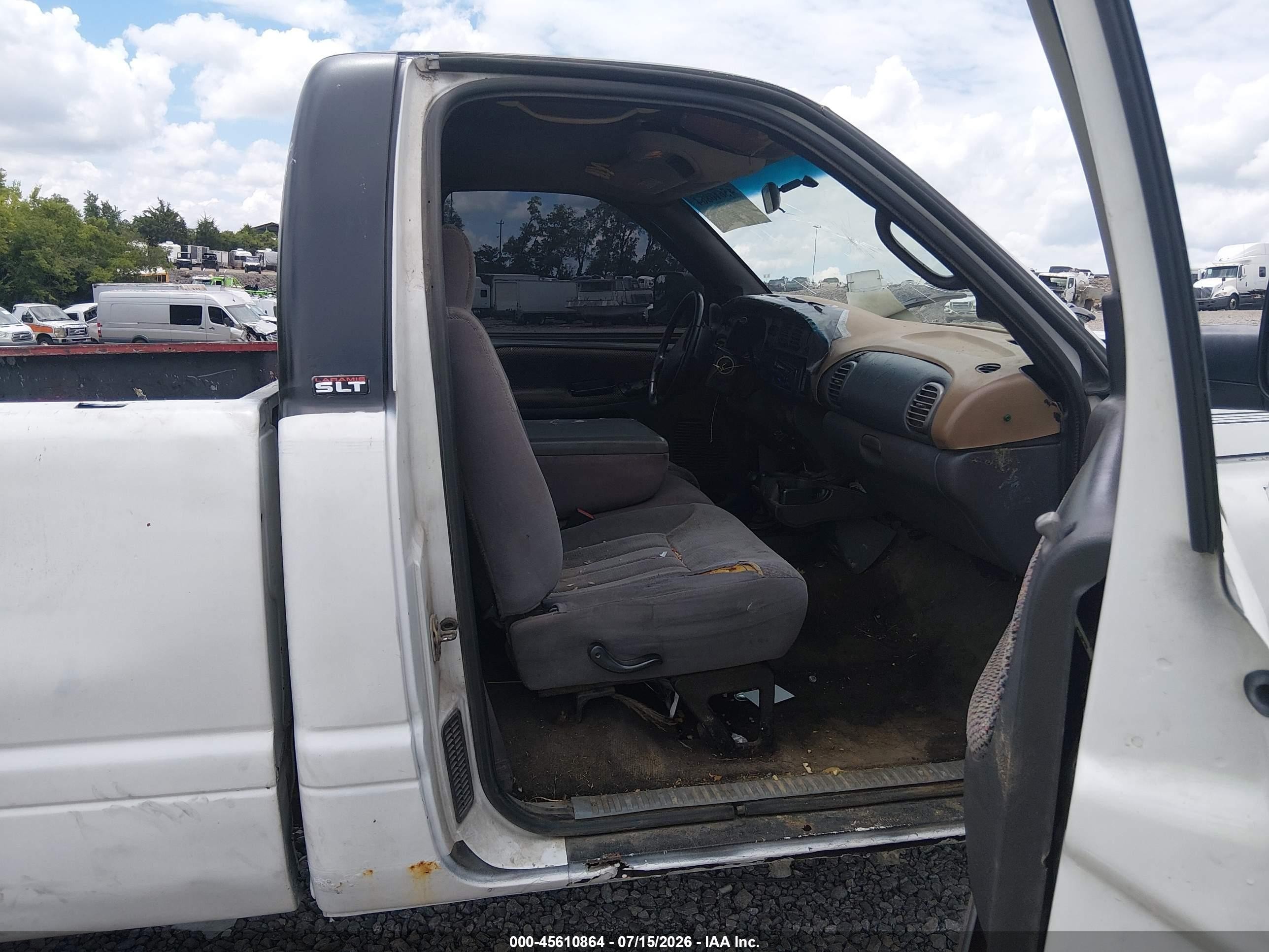 1998 Dodge Ram 2500 St White vin: 3B7KF2668WM254527