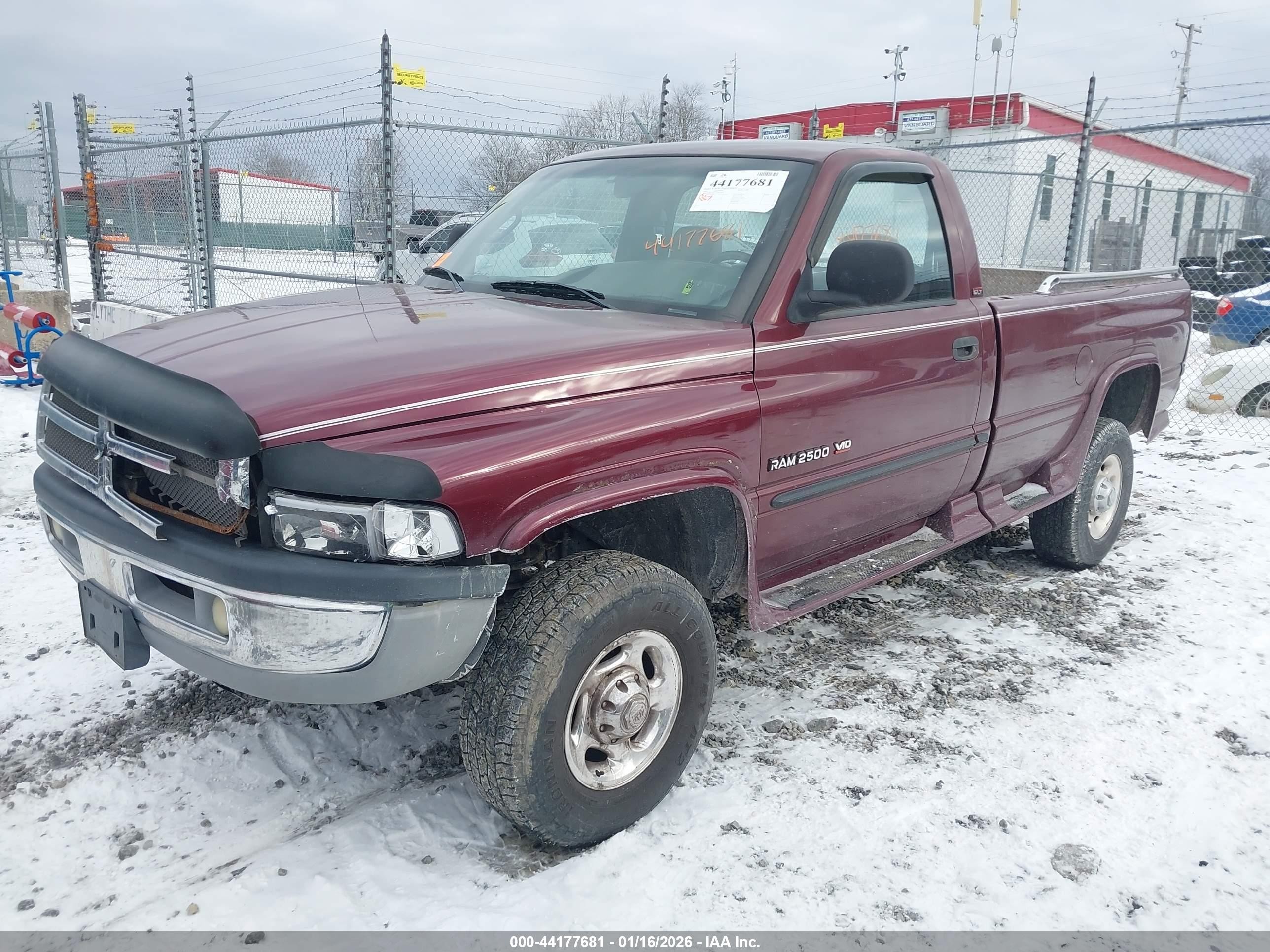 2000 Dodge Ram 2500 St Бордовый vin: 3B7KF26W5YM213680