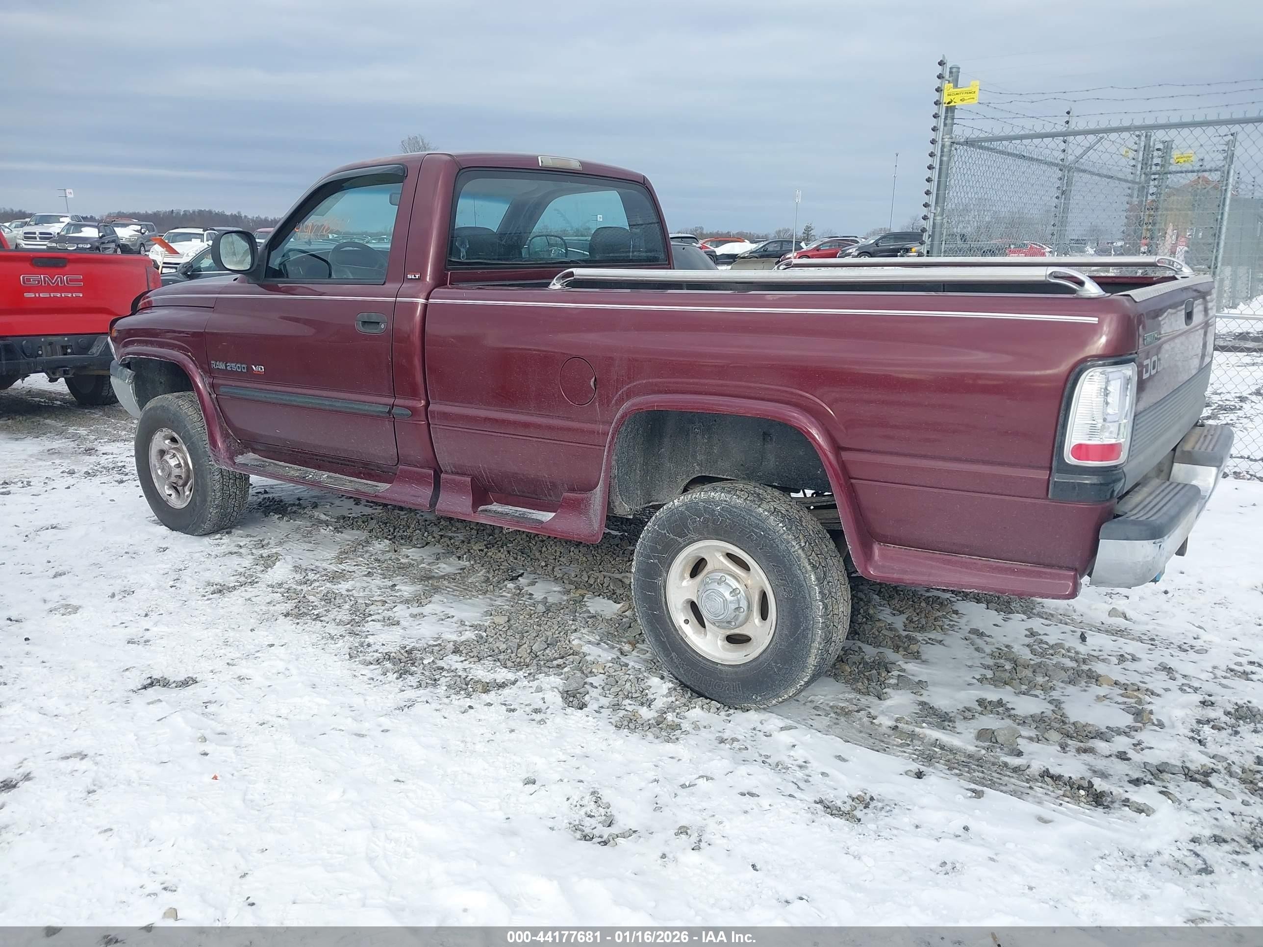 2000 Dodge Ram 2500 St Бордовый vin: 3B7KF26W5YM213680