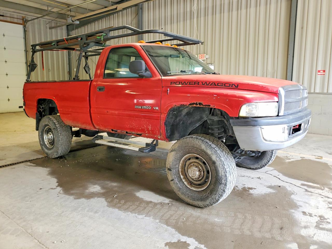 2002 Dodge Ram 2500 Красный vin: 3B7KF26Z52M207881