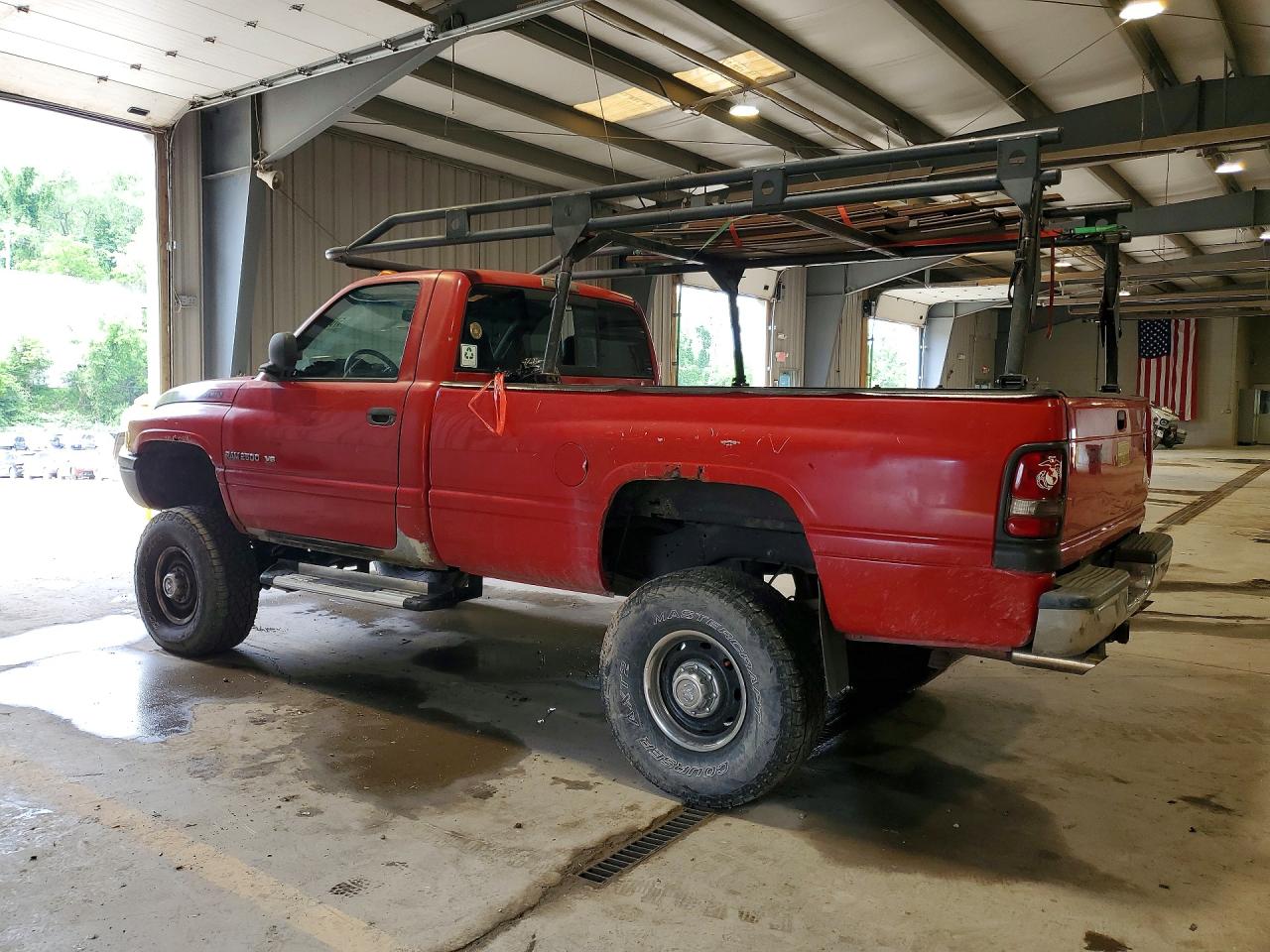 2002 Dodge Ram 2500 Красный vin: 3B7KF26Z52M207881