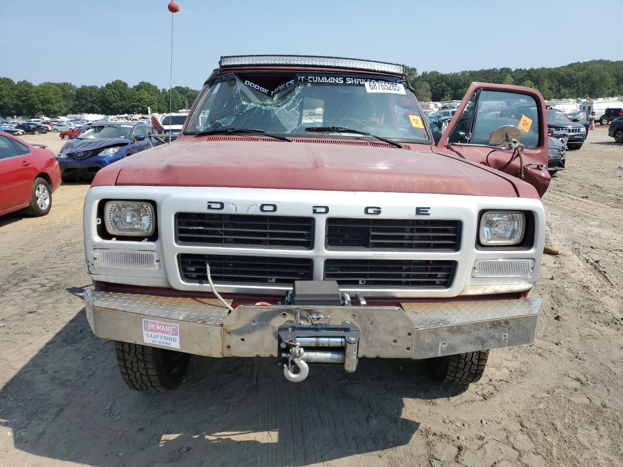 1992 Dodge W-series W200 Красный vin: 3B7KM23C1NM508562