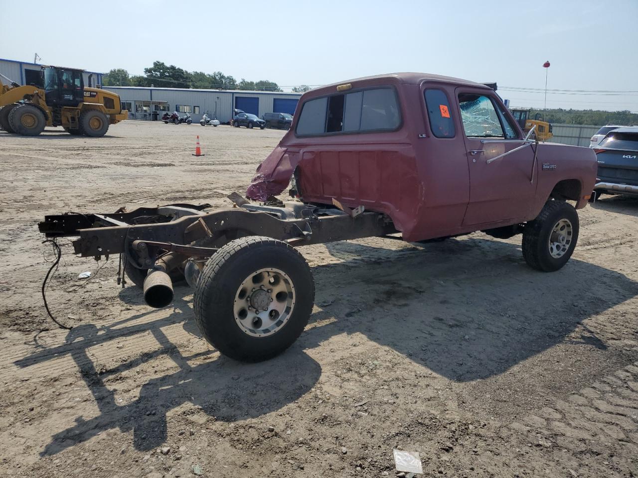 1992 Dodge W-series W200 Красный vin: 3B7KM23C1NM508562