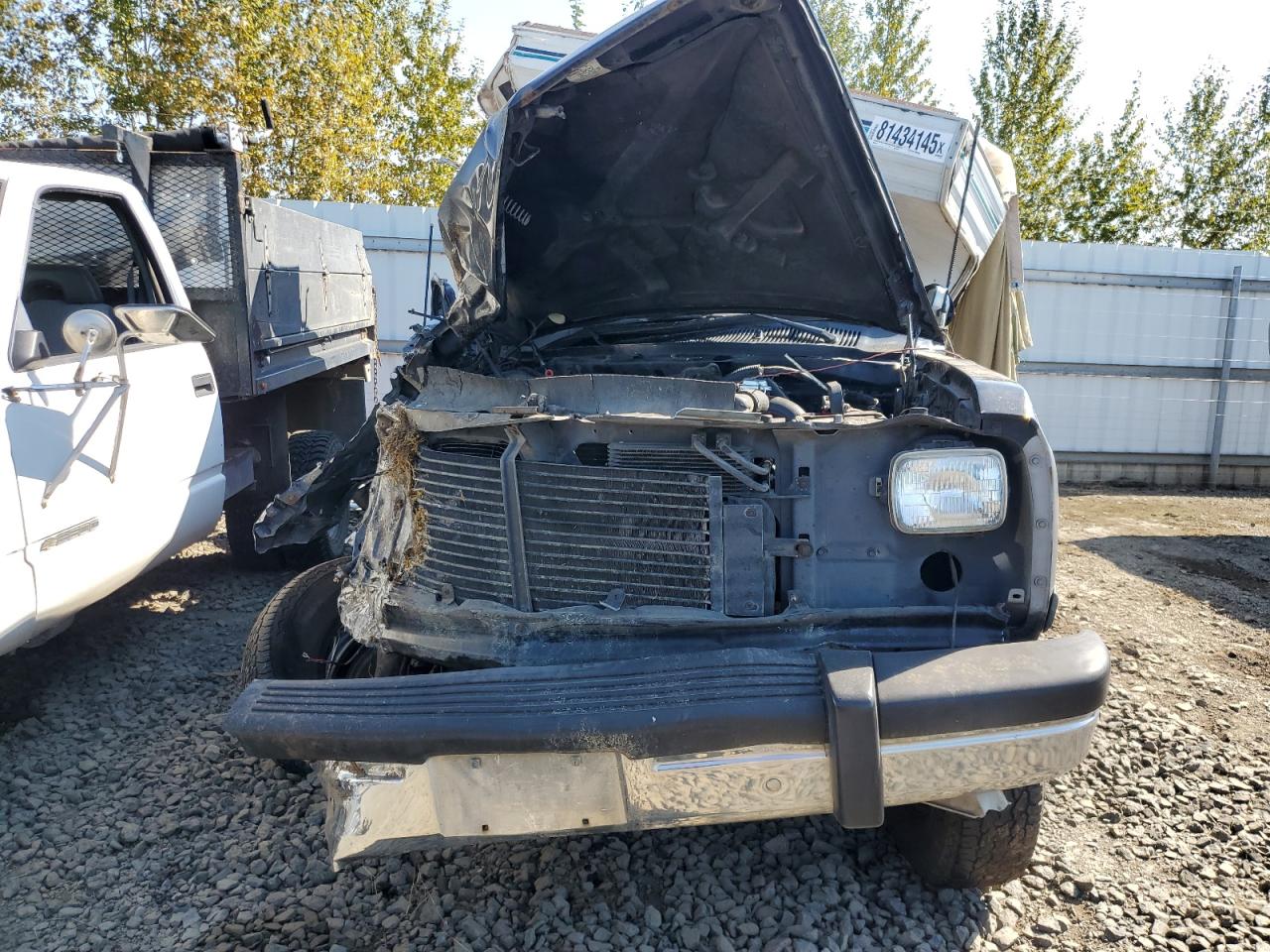 1992 Dodge W-series W200 Two Tone vin: 3B7KM23C9NM538392