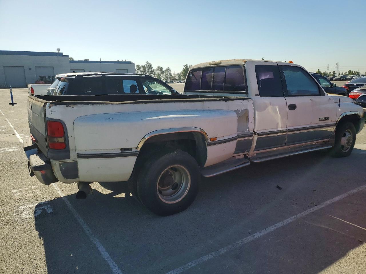 1996 Dodge Ram 3500 White vin: 3B7MC33C9TM135026