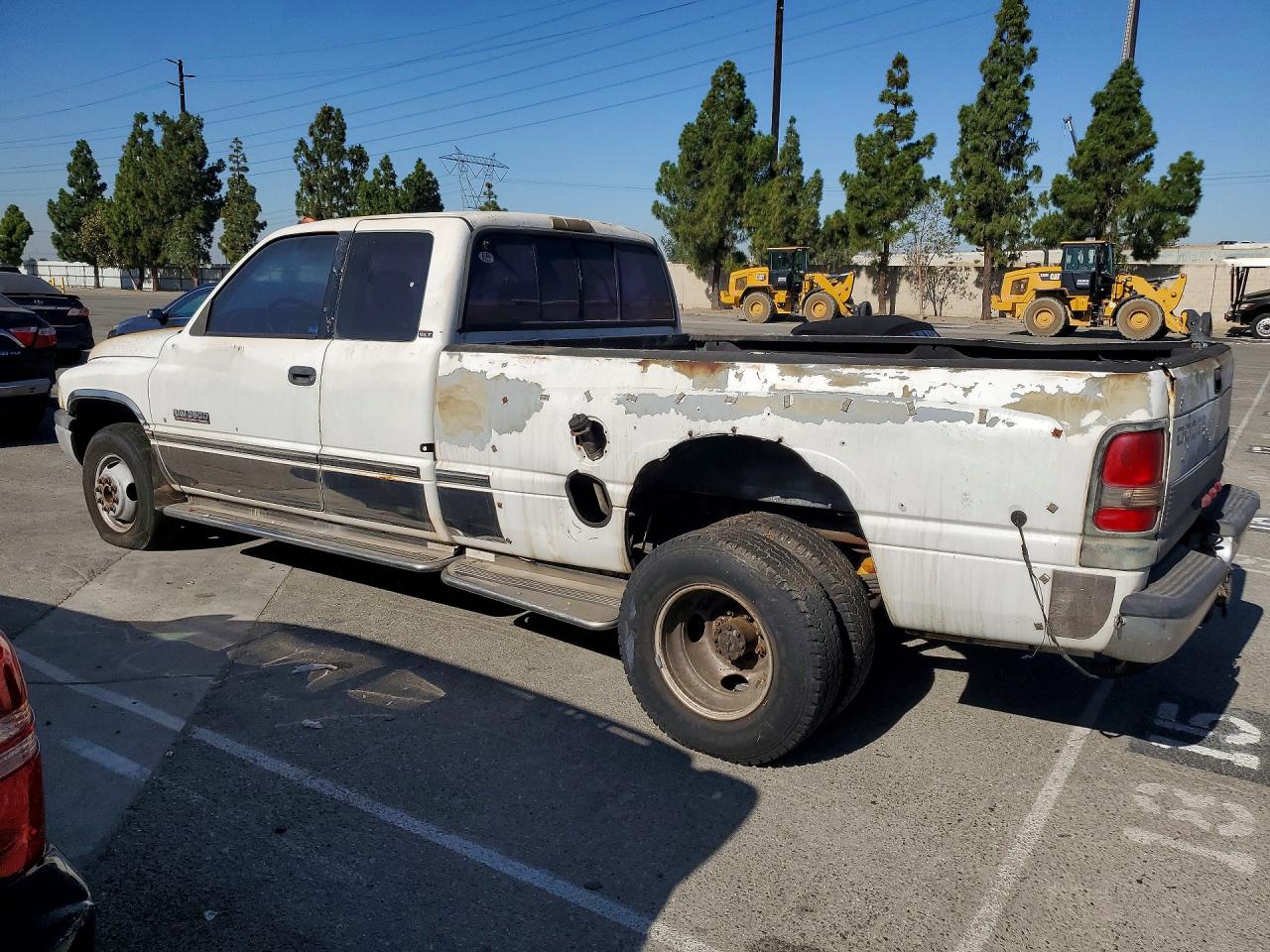 1996 Dodge Ram 3500 White vin: 3B7MC33C9TM135026