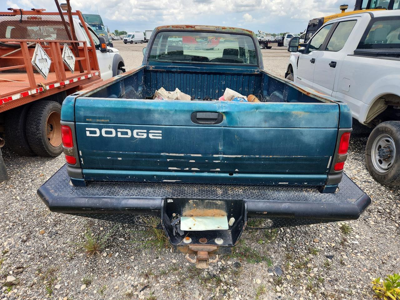 1997 Dodge Ram 3500 Green vin: 3B7MC33DXVM589927