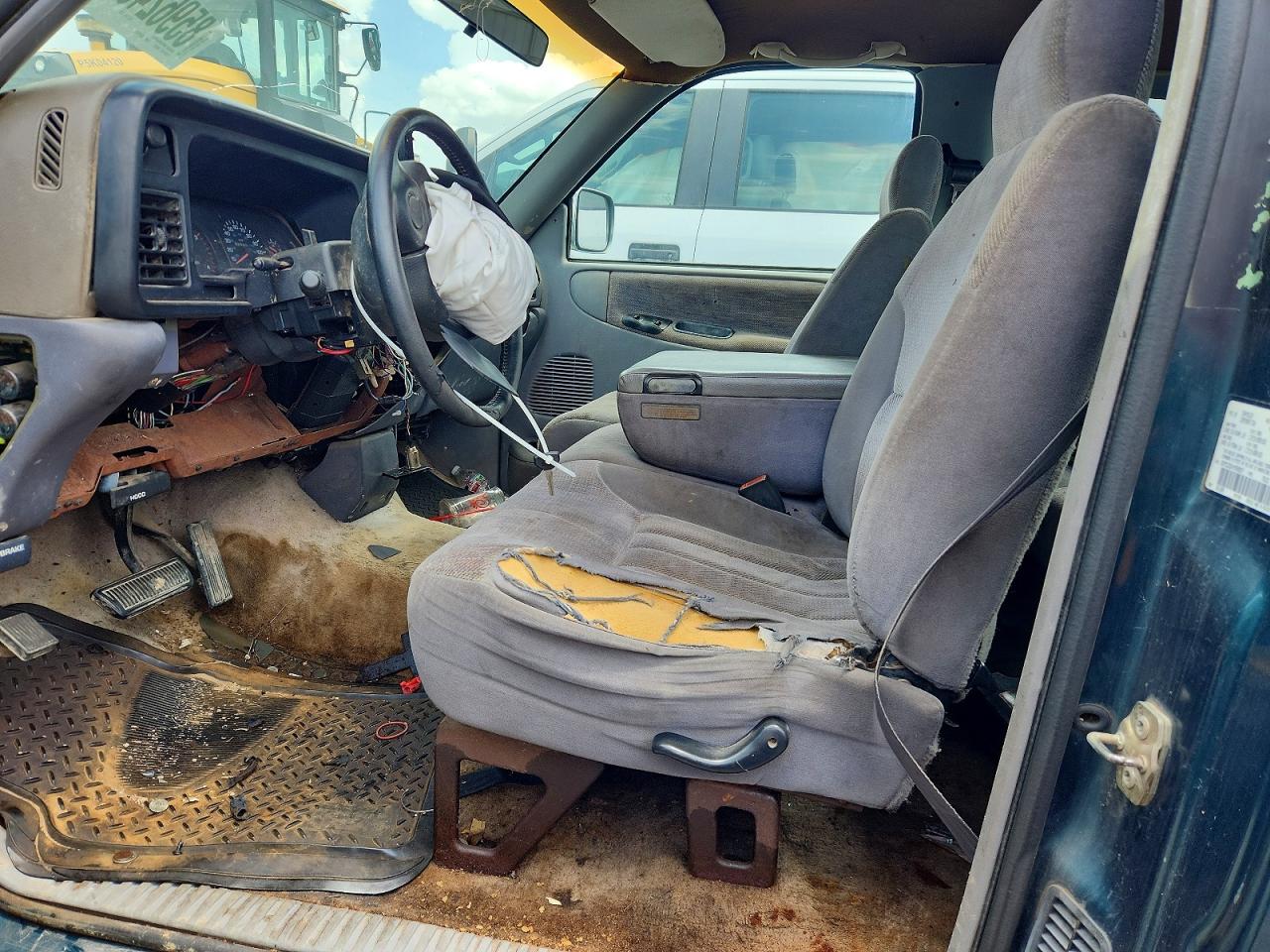 1997 Dodge Ram 3500 Green vin: 3B7MC33DXVM589927