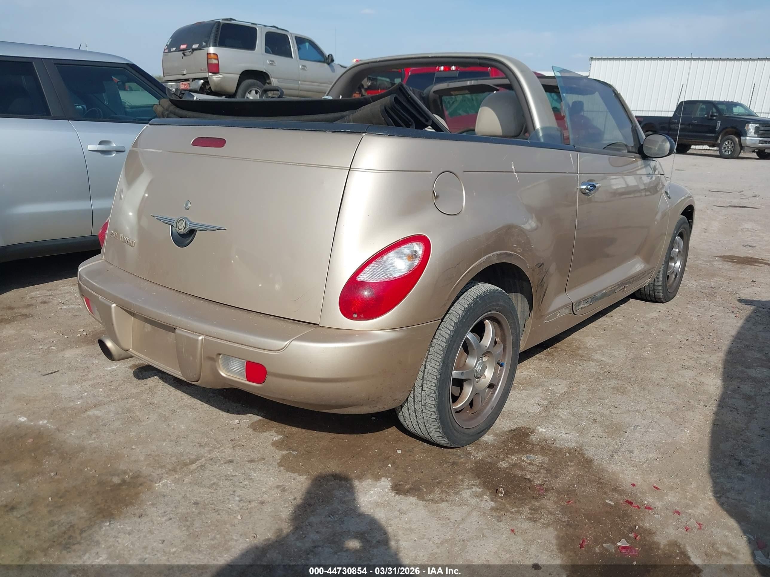 2005 Chrysler Pt Cruiser Touring Beige vin: 3C3AY55E55T593691