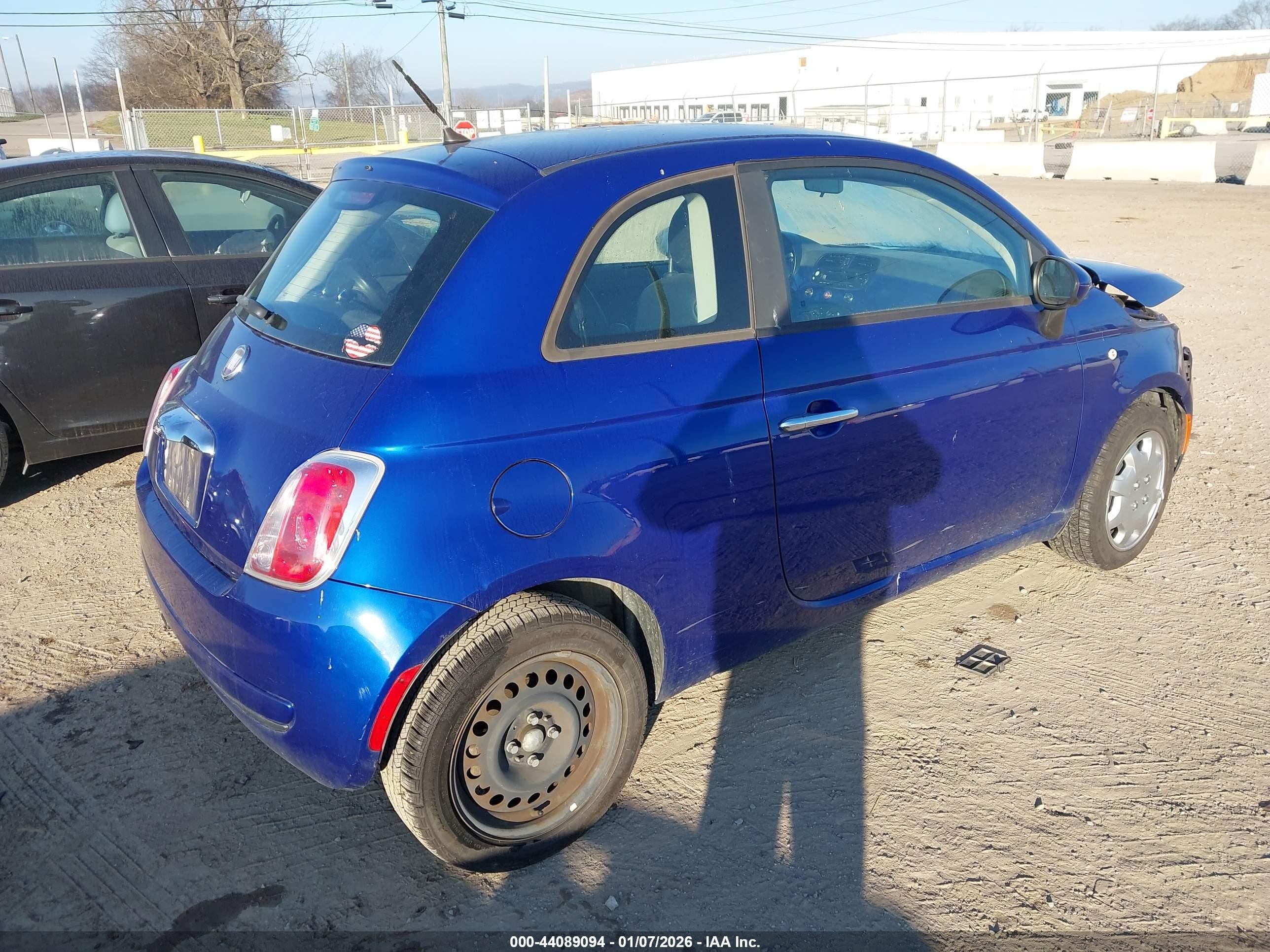 2013 Fiat 500 Pop Blue vin: 3C3CFFAR0DT575336