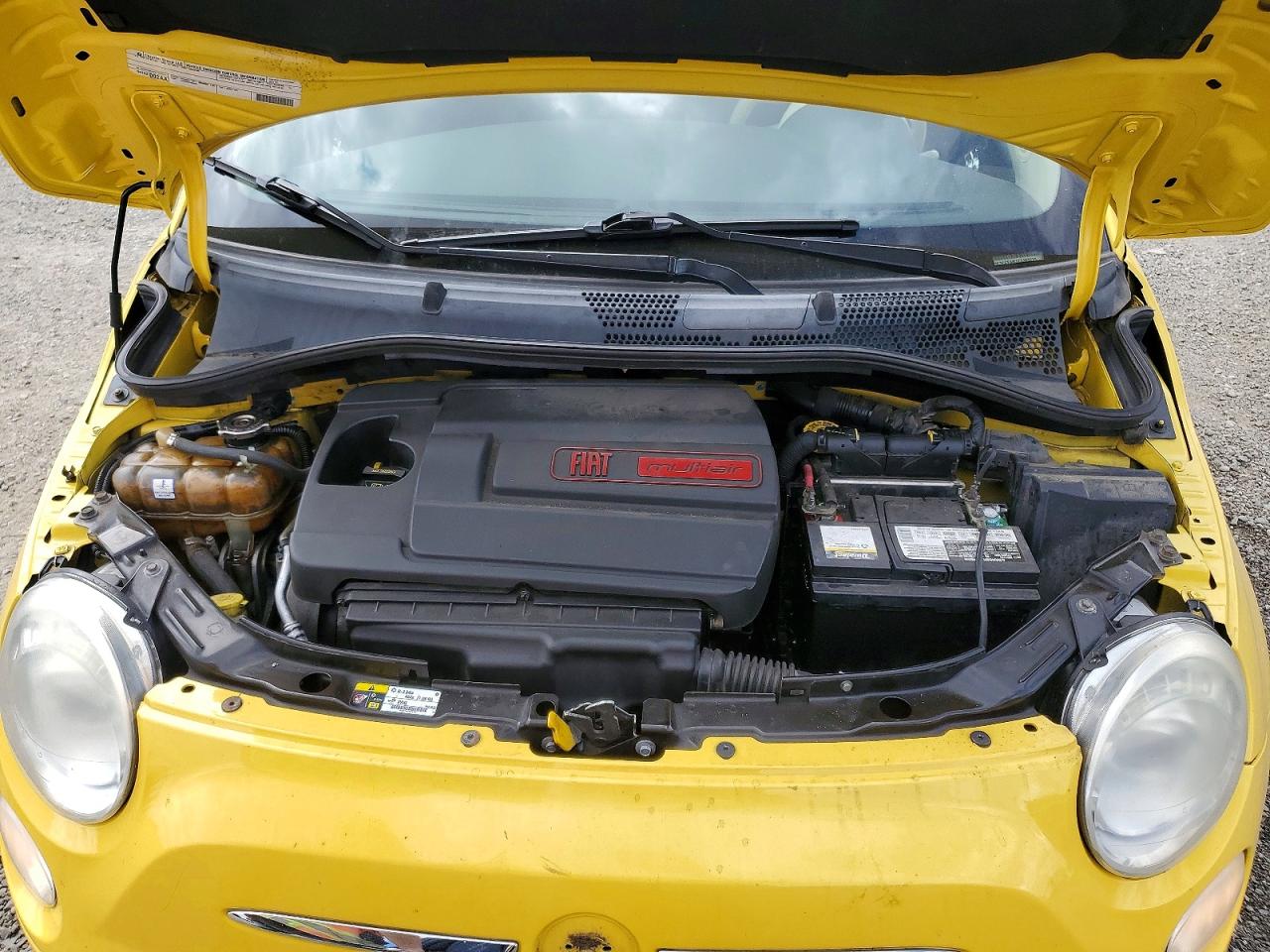 2012 Fiat 500 Pop Yellow vin: 3C3CFFAR1CT383728