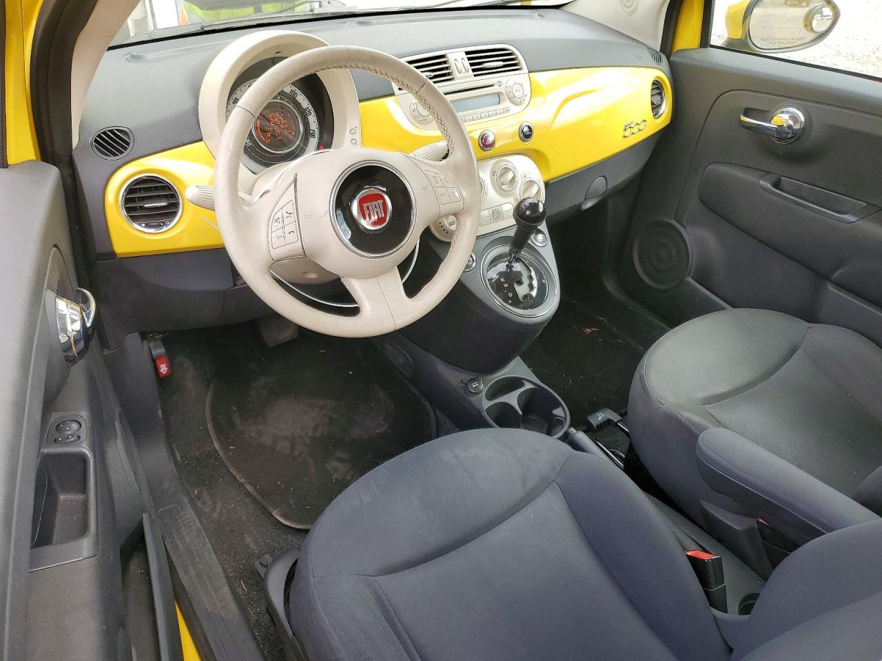 2012 Fiat 500 Pop Yellow vin: 3C3CFFAR1CT383728