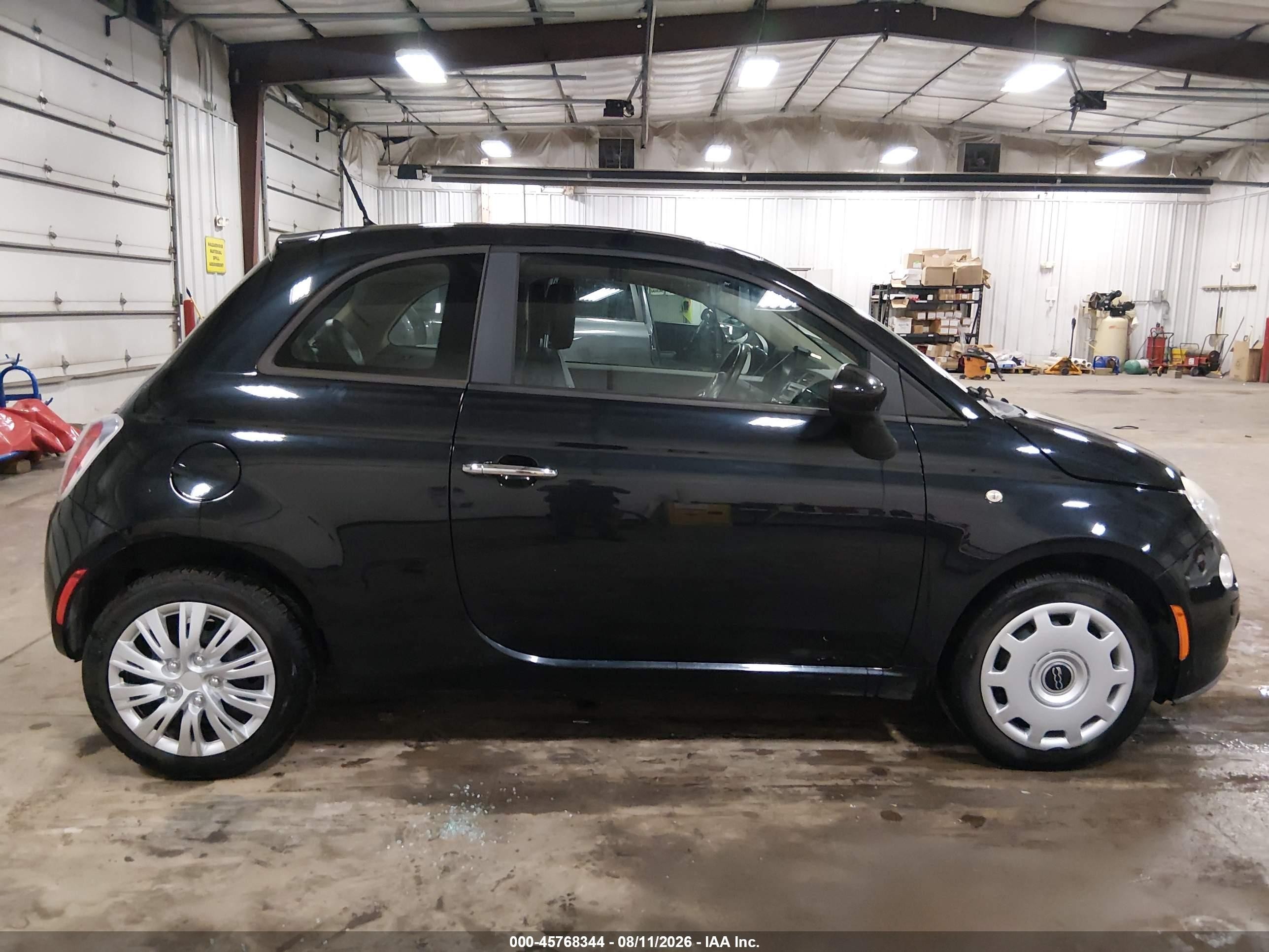 2013 Fiat 500 Pop Black vin: 3C3CFFAR1DT575197