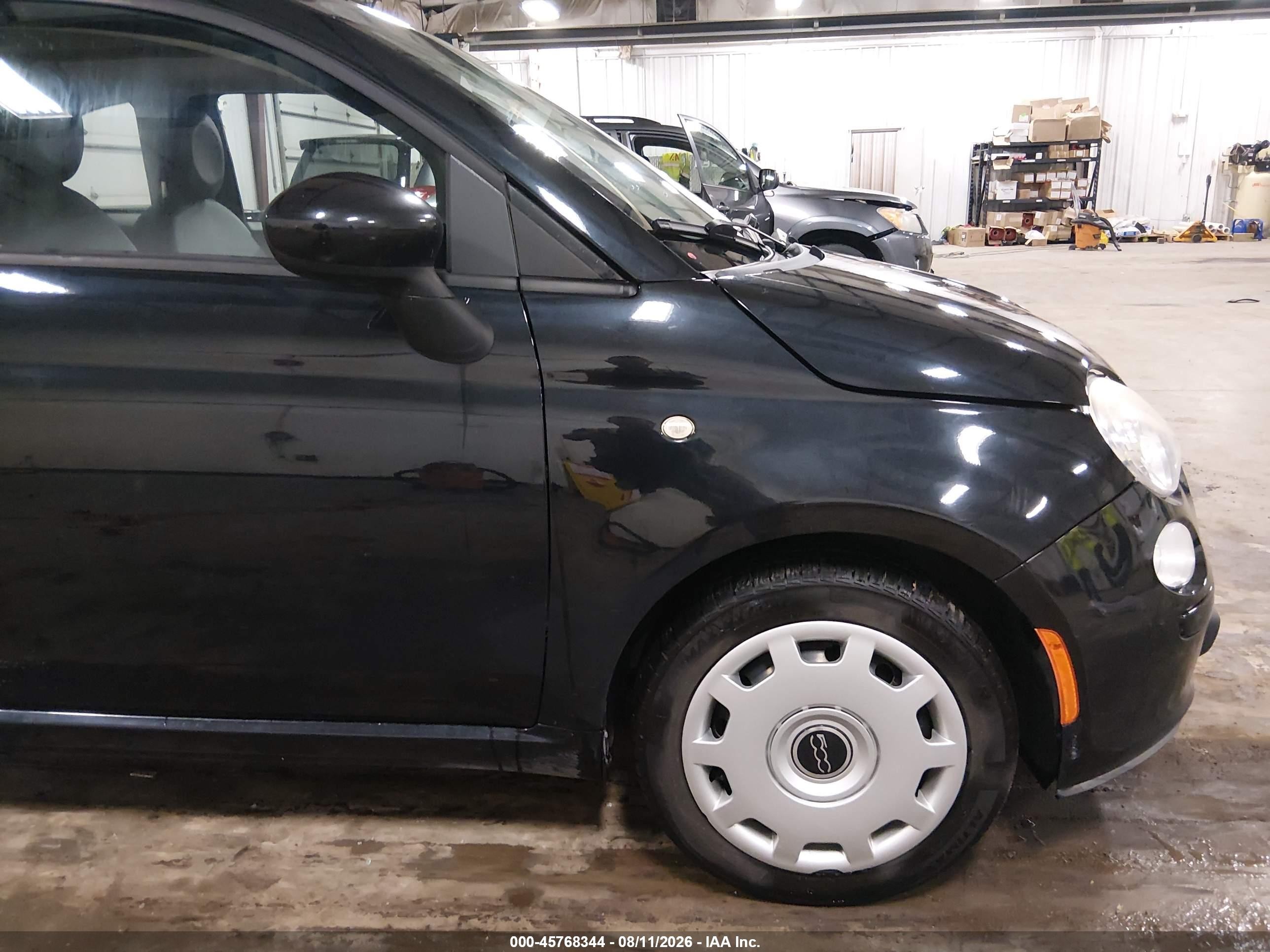 2013 Fiat 500 Pop Black vin: 3C3CFFAR1DT575197
