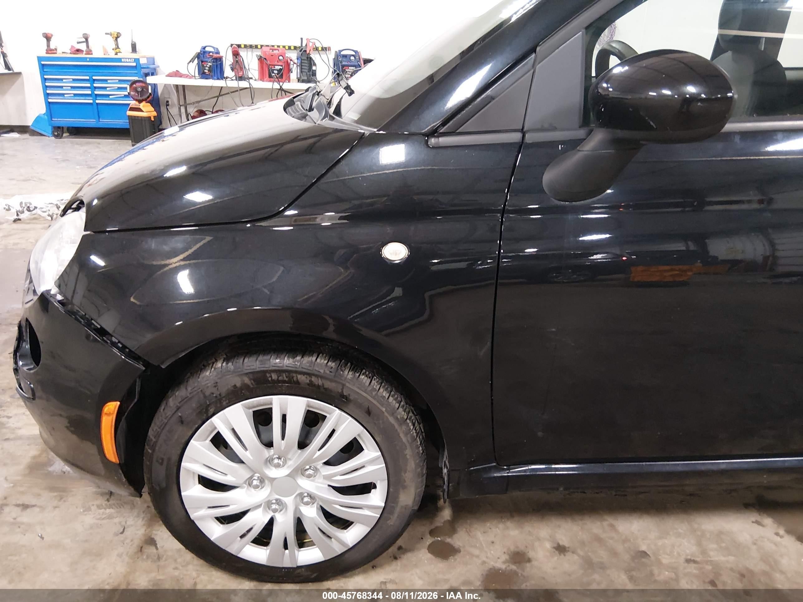 2013 Fiat 500 Pop Black vin: 3C3CFFAR1DT575197