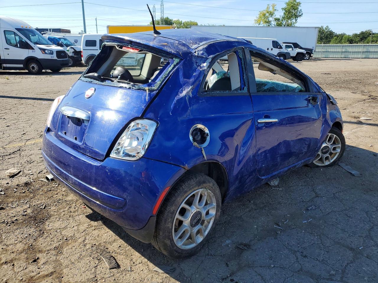 2013 Fiat 500 Pop Blue vin: 3C3CFFAR1DT689992