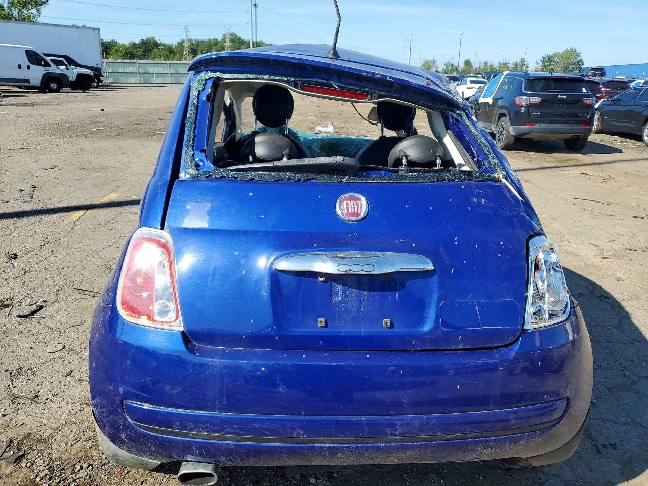 2013 Fiat 500 Pop Blue vin: 3C3CFFAR1DT689992