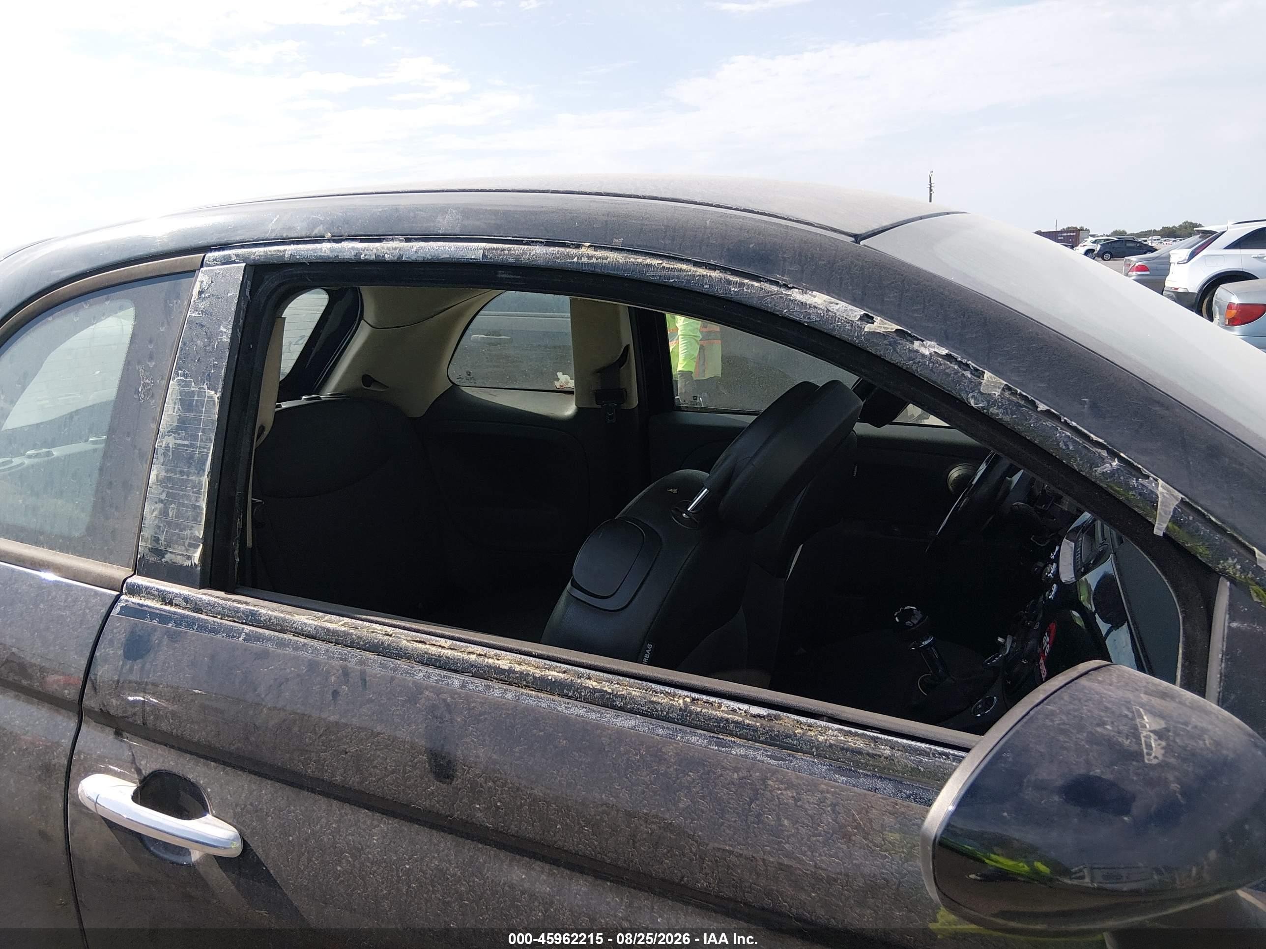 2013 Fiat 500 Pop Black vin: 3C3CFFAR1DT698305