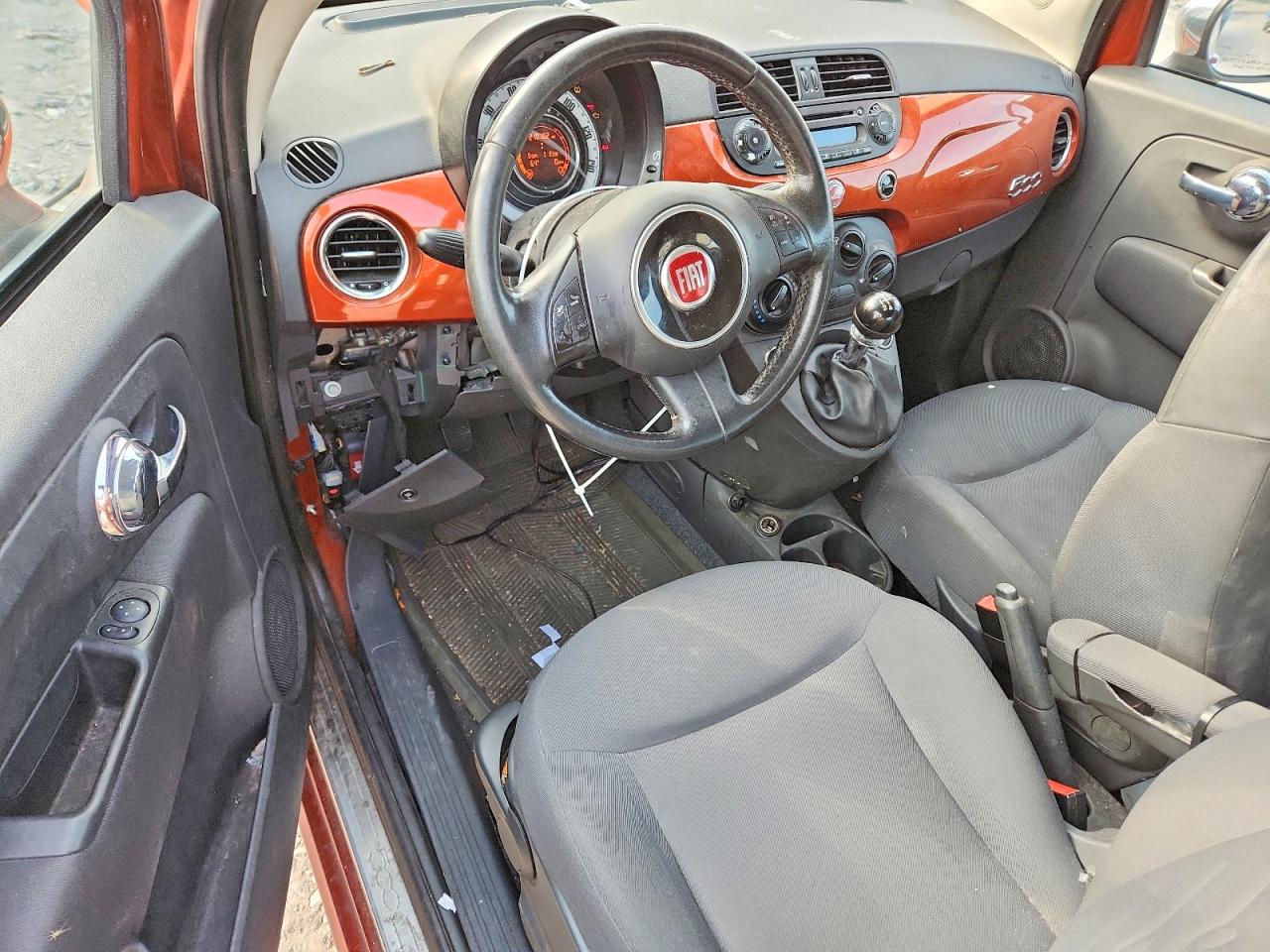 2014 Fiat 500 Pop Orange vin: 3C3CFFAR1ET172239