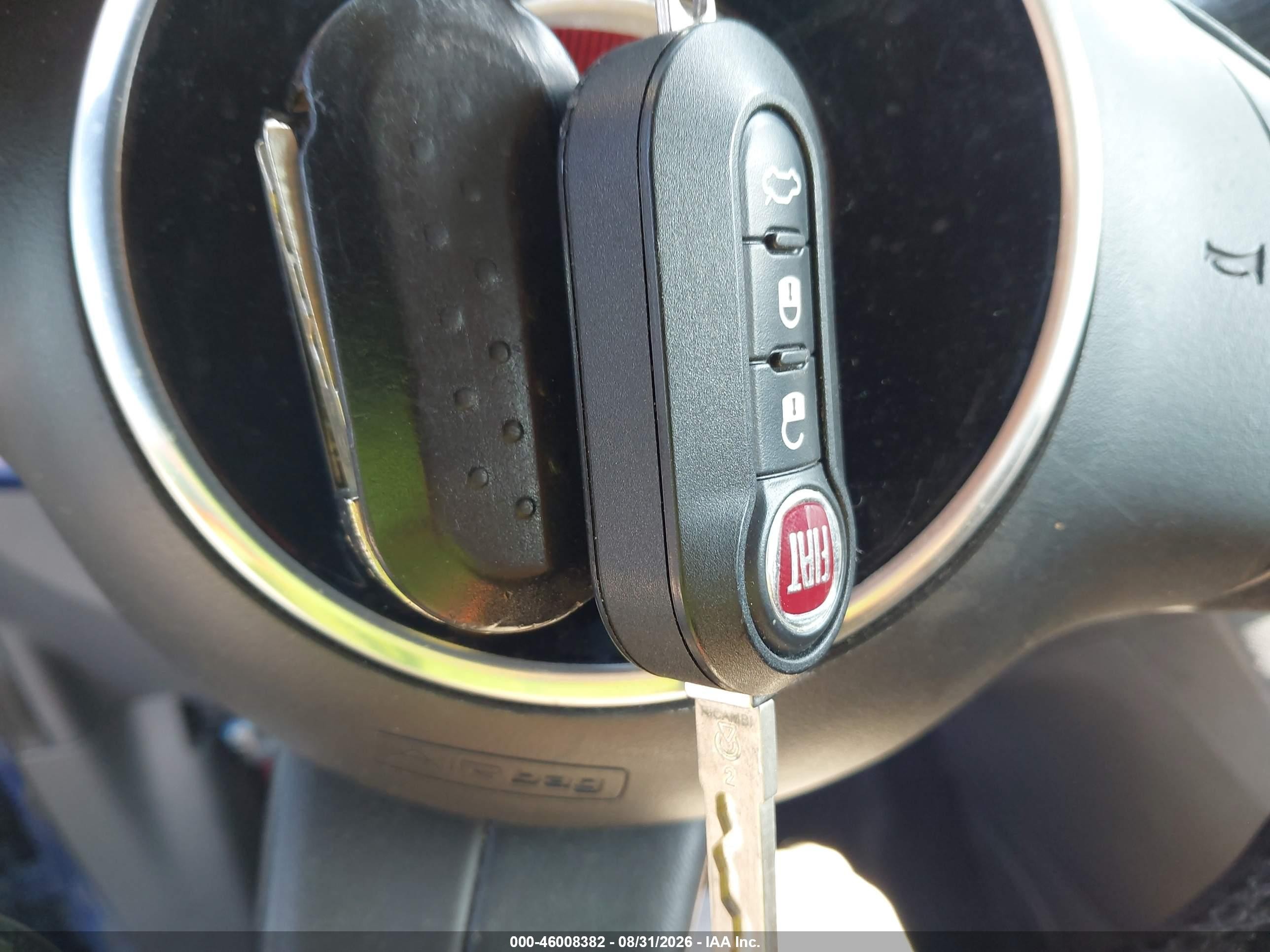 2012 Fiat 500 Pop Blue vin: 3C3CFFAR2CT381082