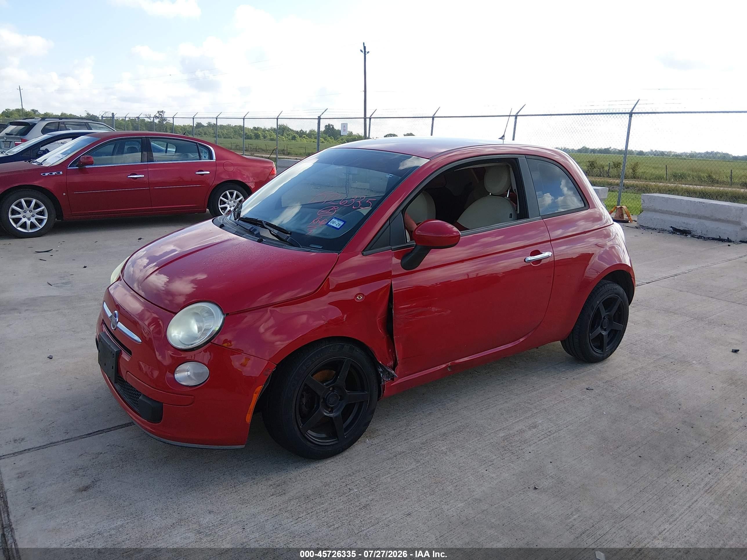 2013 Fiat 500 Pop Red vin: 3C3CFFAR3DT686401