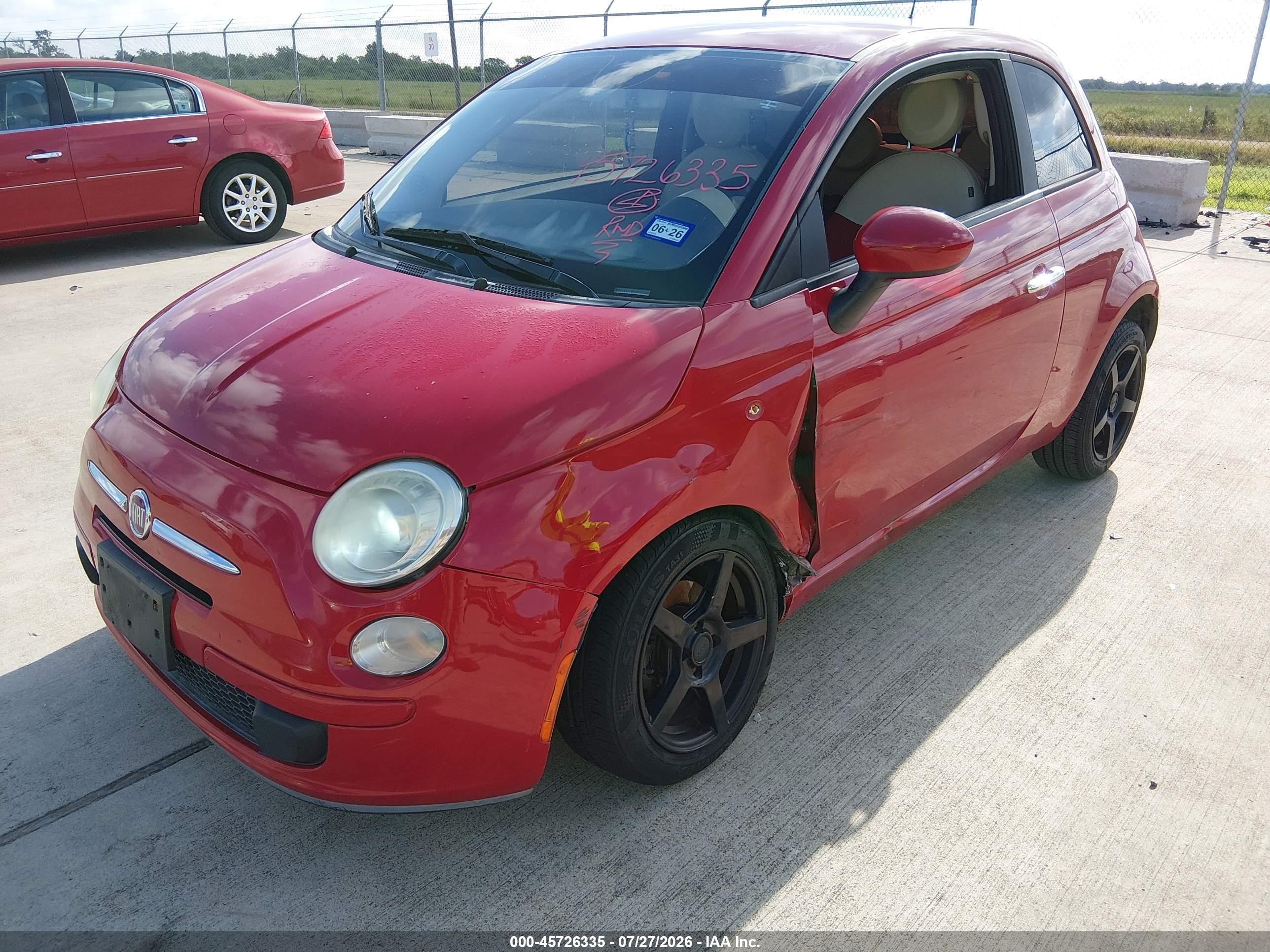 2013 Fiat 500 Pop Red vin: 3C3CFFAR3DT686401