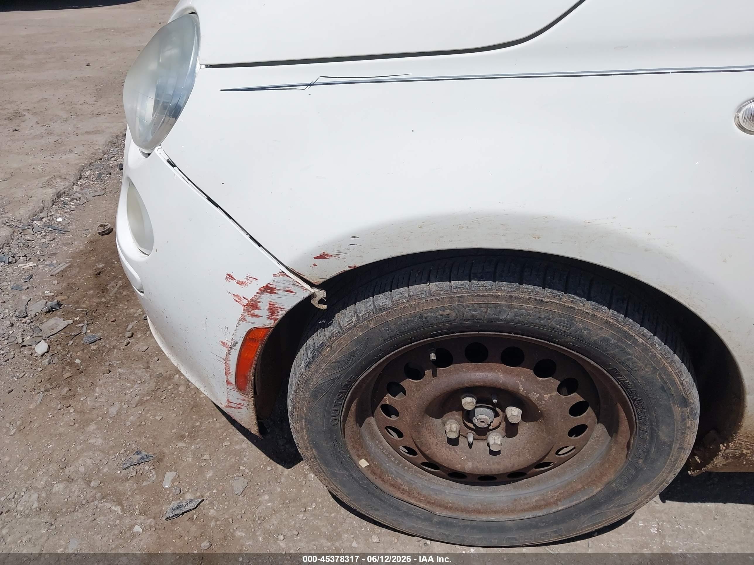2013 Fiat 500 Pop White vin: 3C3CFFAR3DT749366