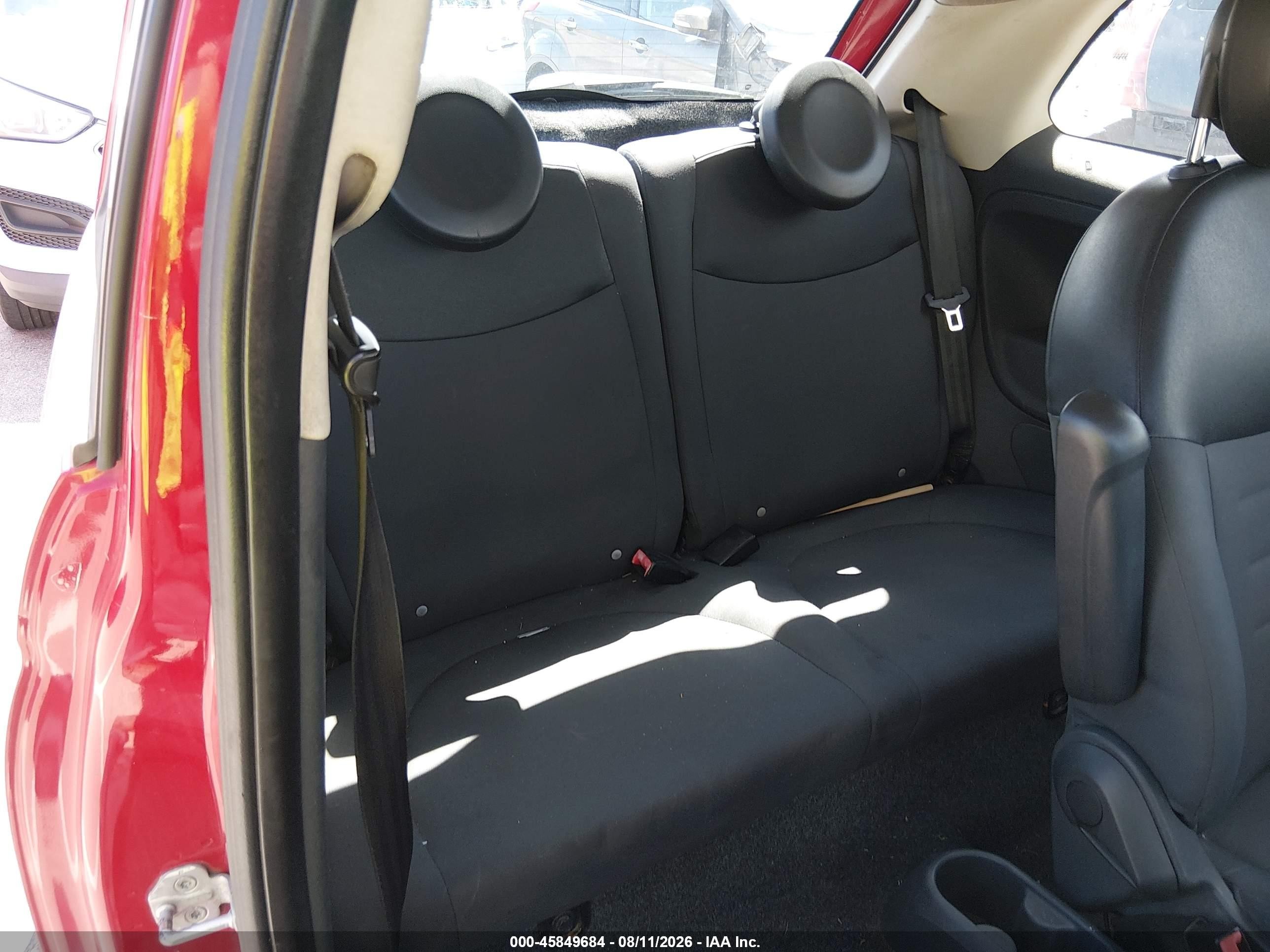 2014 Fiat 500 Pop Red vin: 3C3CFFAR3ET210456