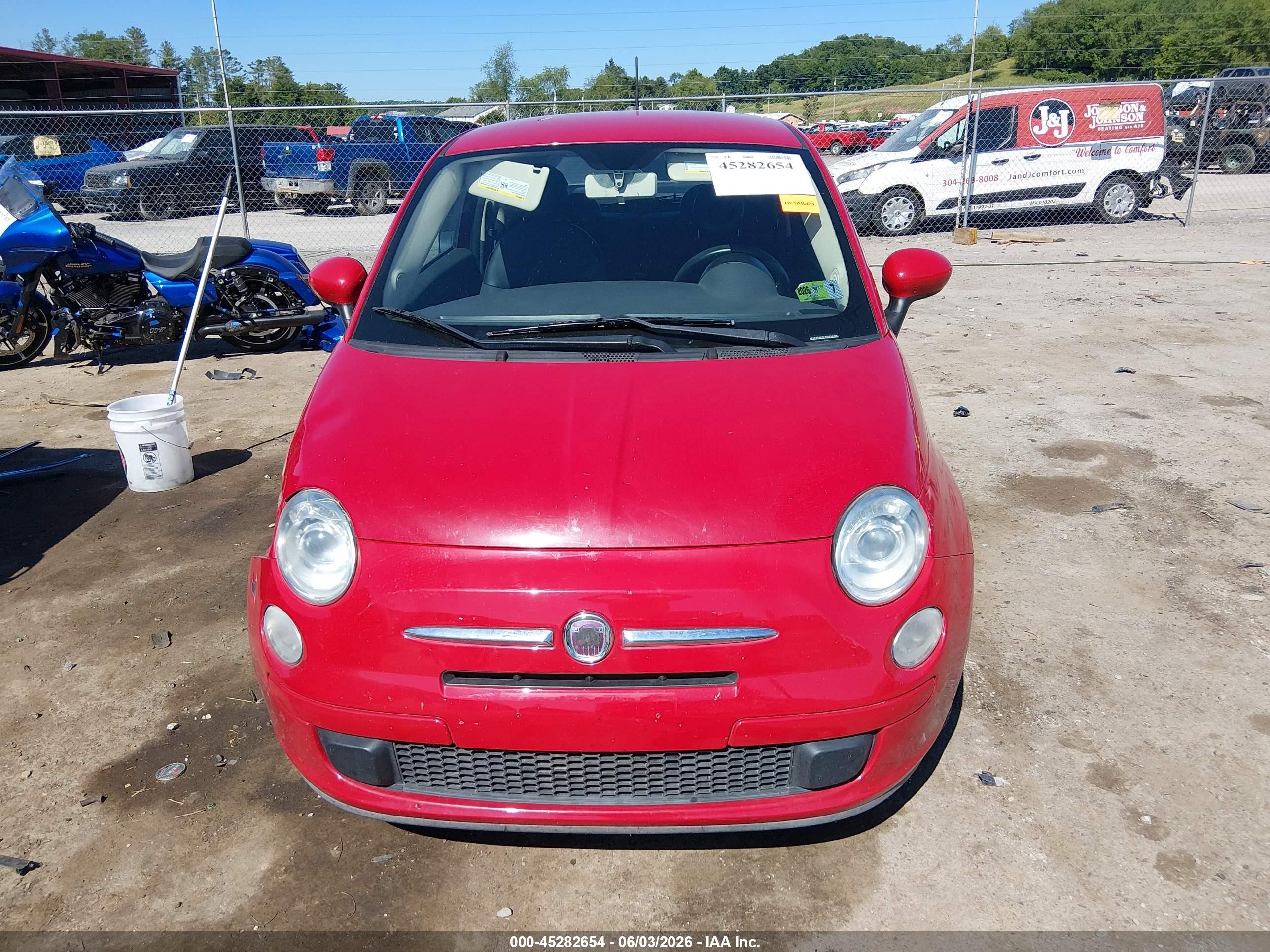 2012 Fiat 500 Pop Red vin: 3C3CFFAR4CT125137