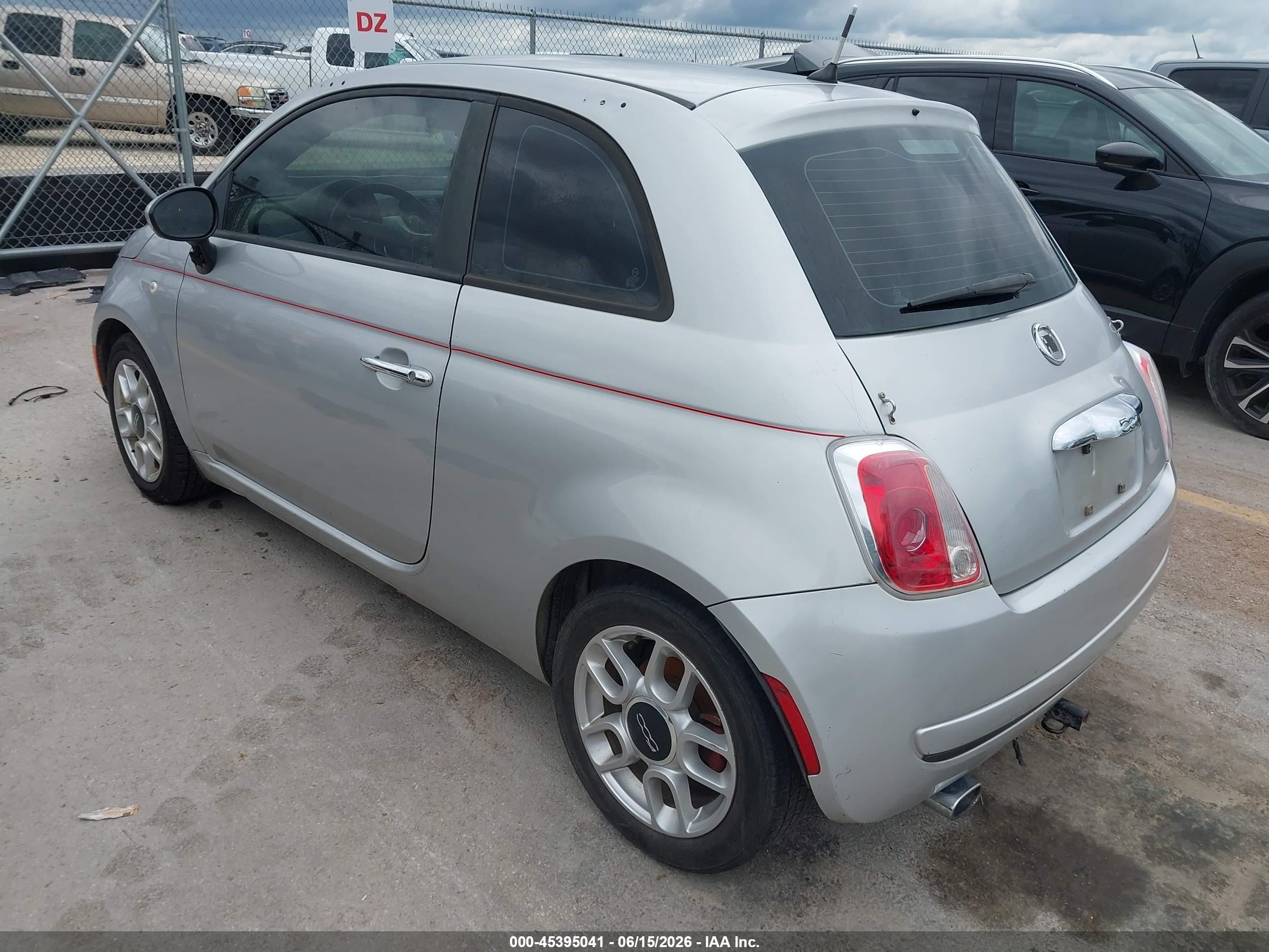 2012 Fiat 500 Pop Silver vin: 3C3CFFAR4CT343790