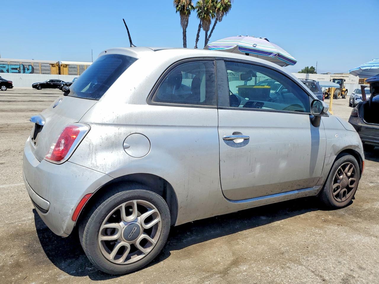 2013 Fiat 500 Pop Silver vin: 3C3CFFAR4DT688707