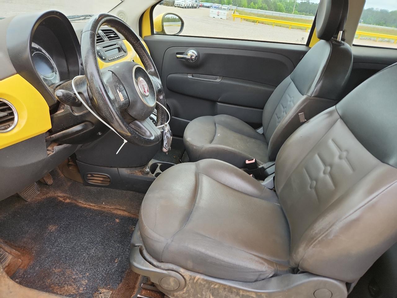 2014 Fiat 500 Pop Yellow vin: 3C3CFFAR4ET291788