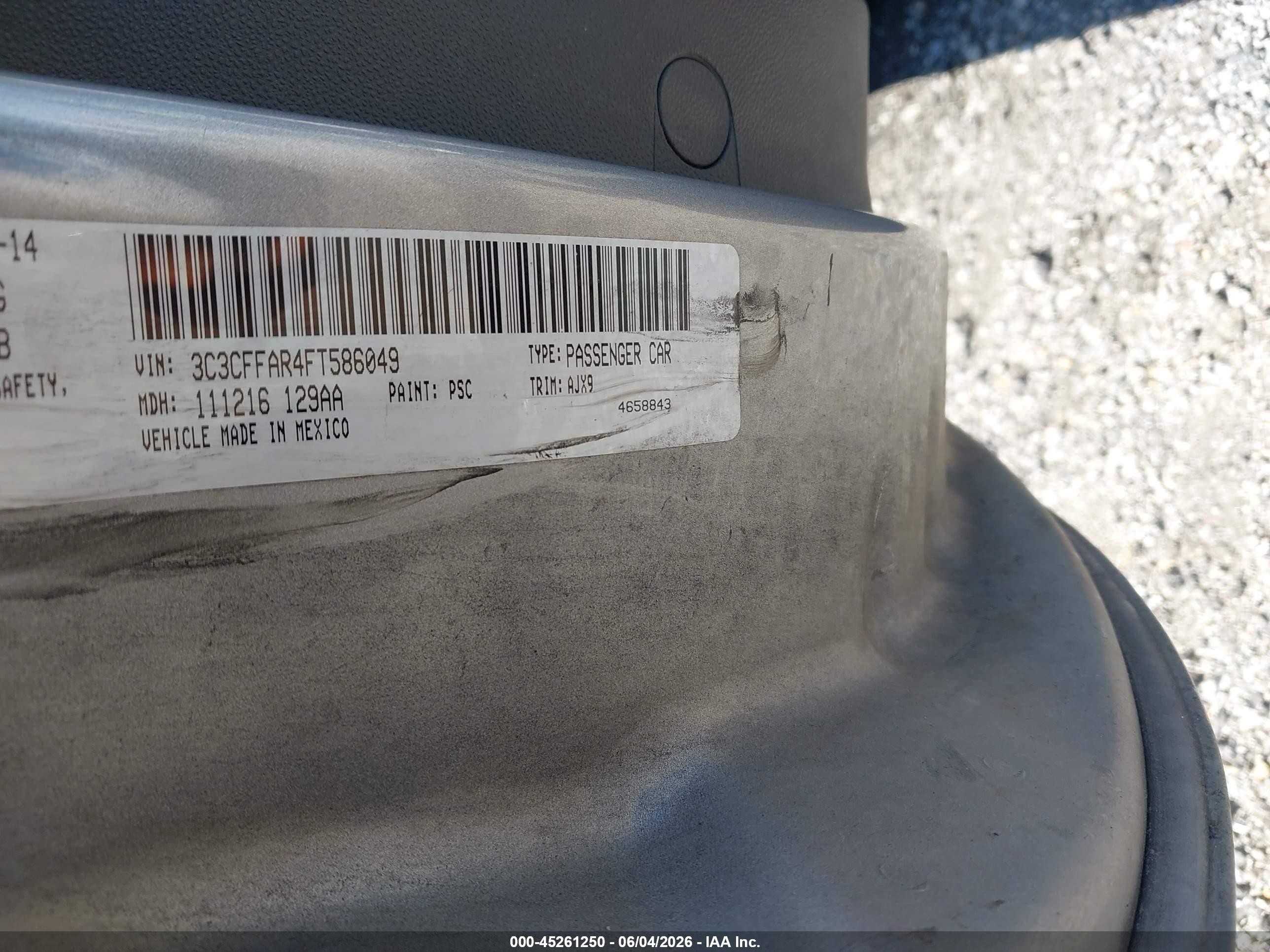 2015 Fiat 500 Pop Silver vin: 3C3CFFAR4FT586049