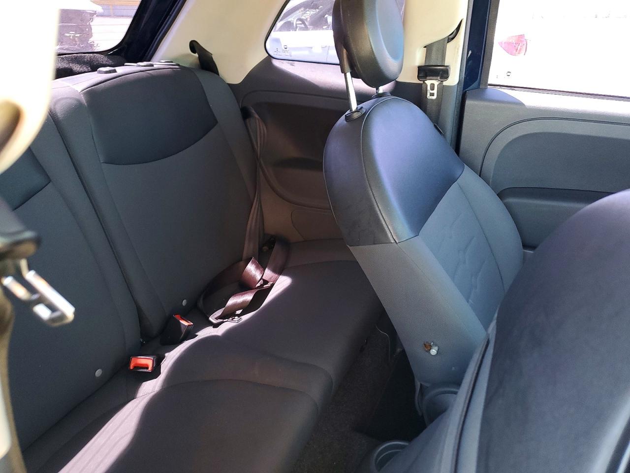 2013 Fiat 500 Pop Teal vin: 3C3CFFAR5DT511647