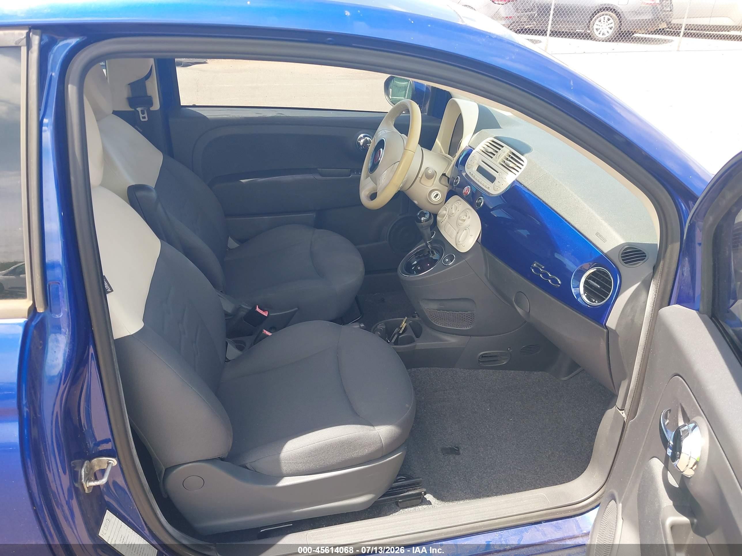 2014 Fiat 500 Pop Blue vin: 3C3CFFAR5ET223757