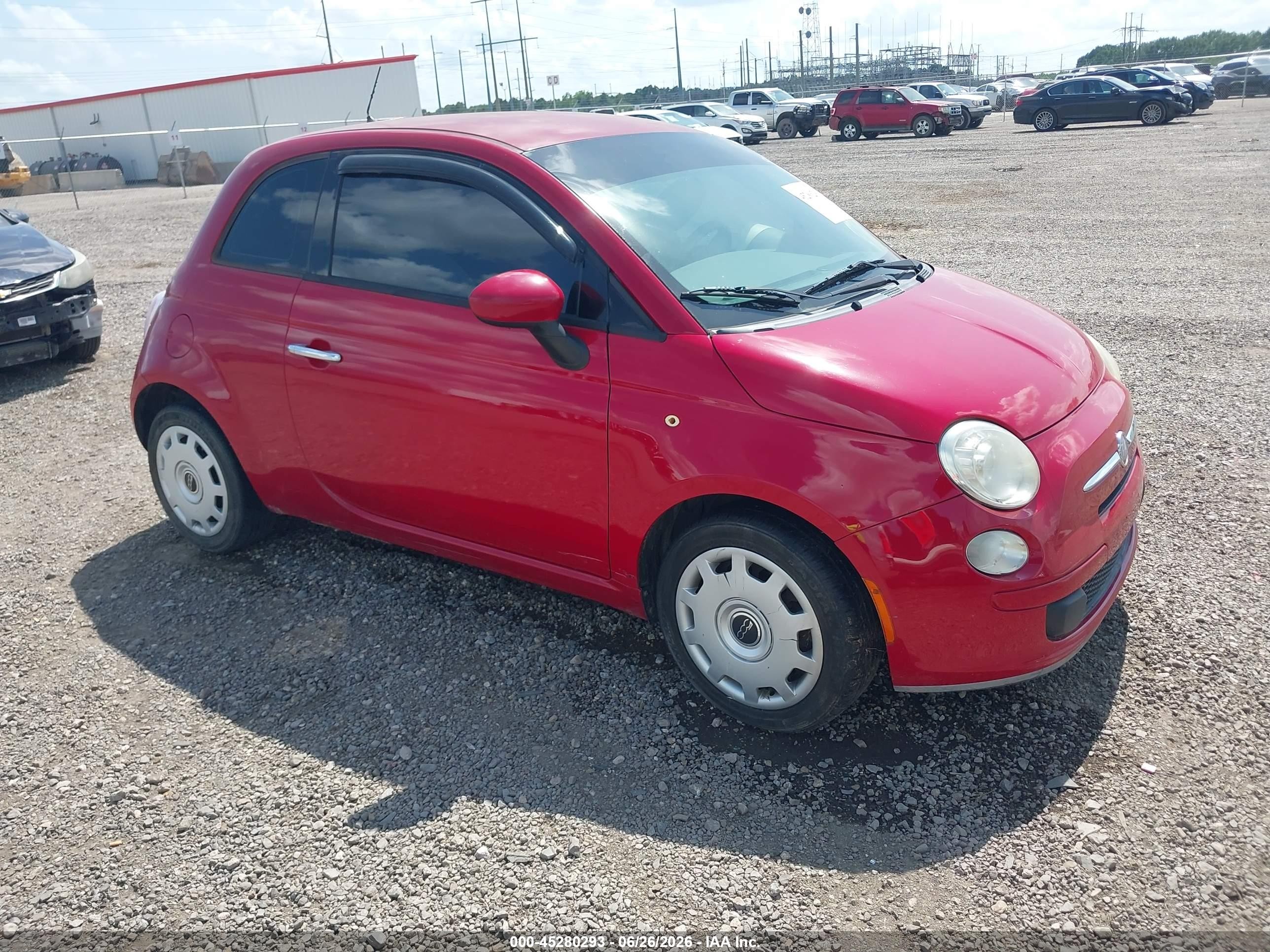 2015 Fiat 500 Pop Red vin: 3C3CFFAR5FT568921