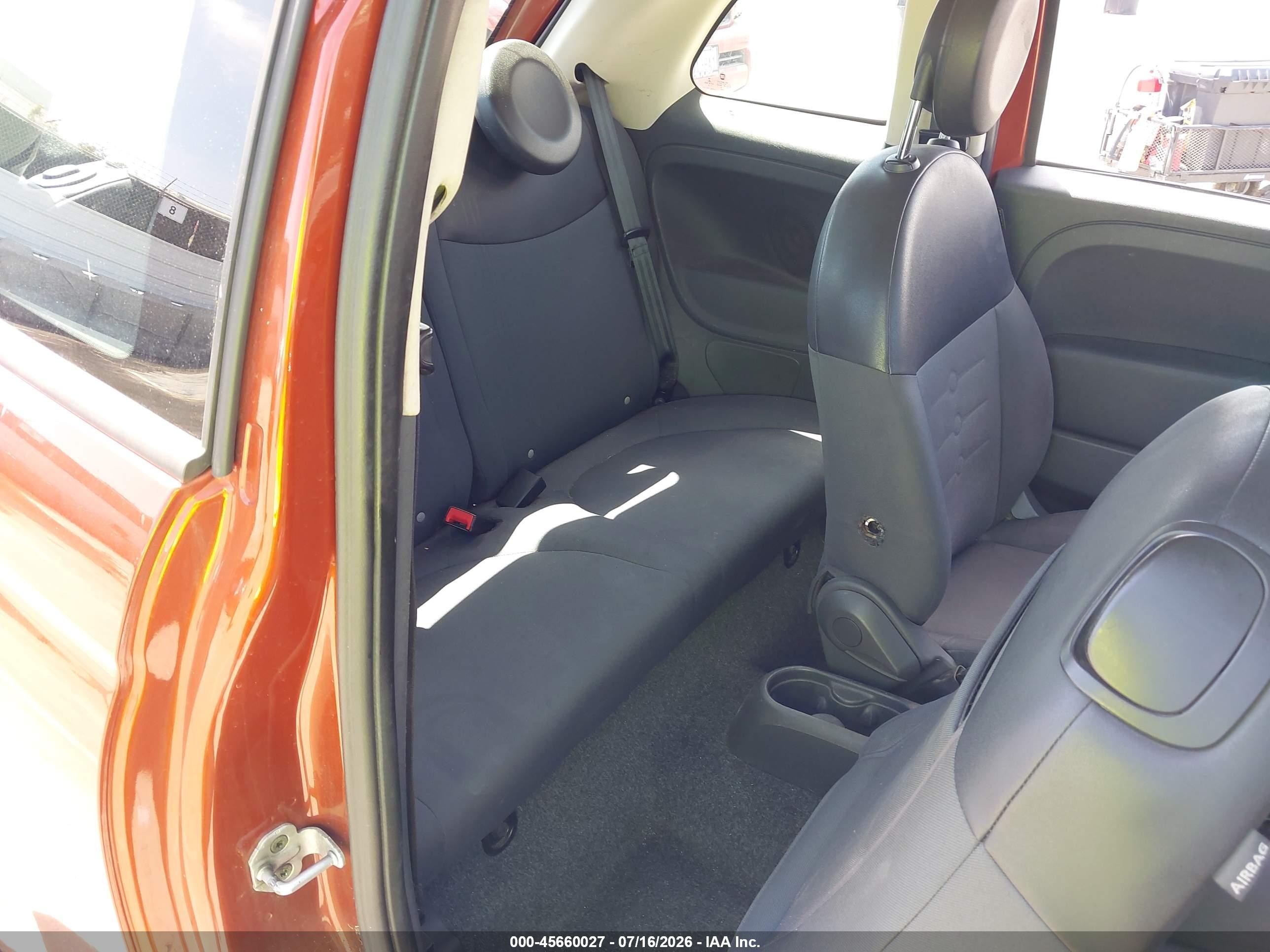2014 Fiat 500 Pop Orange vin: 3C3CFFAR6ET283109