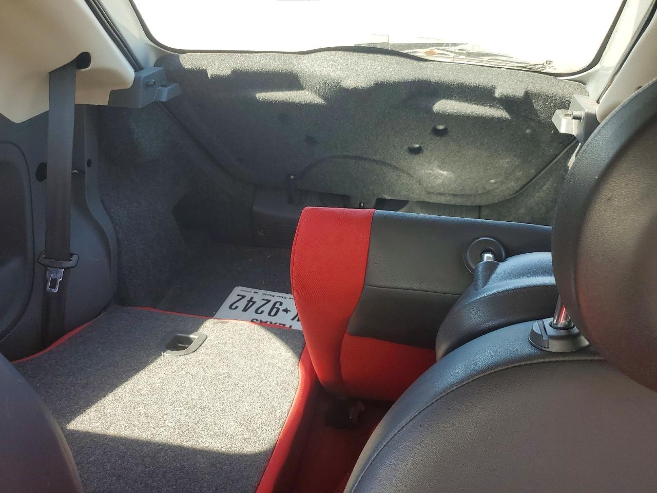2012 Fiat 500 Pop Silver vin: 3C3CFFAR7CT270382