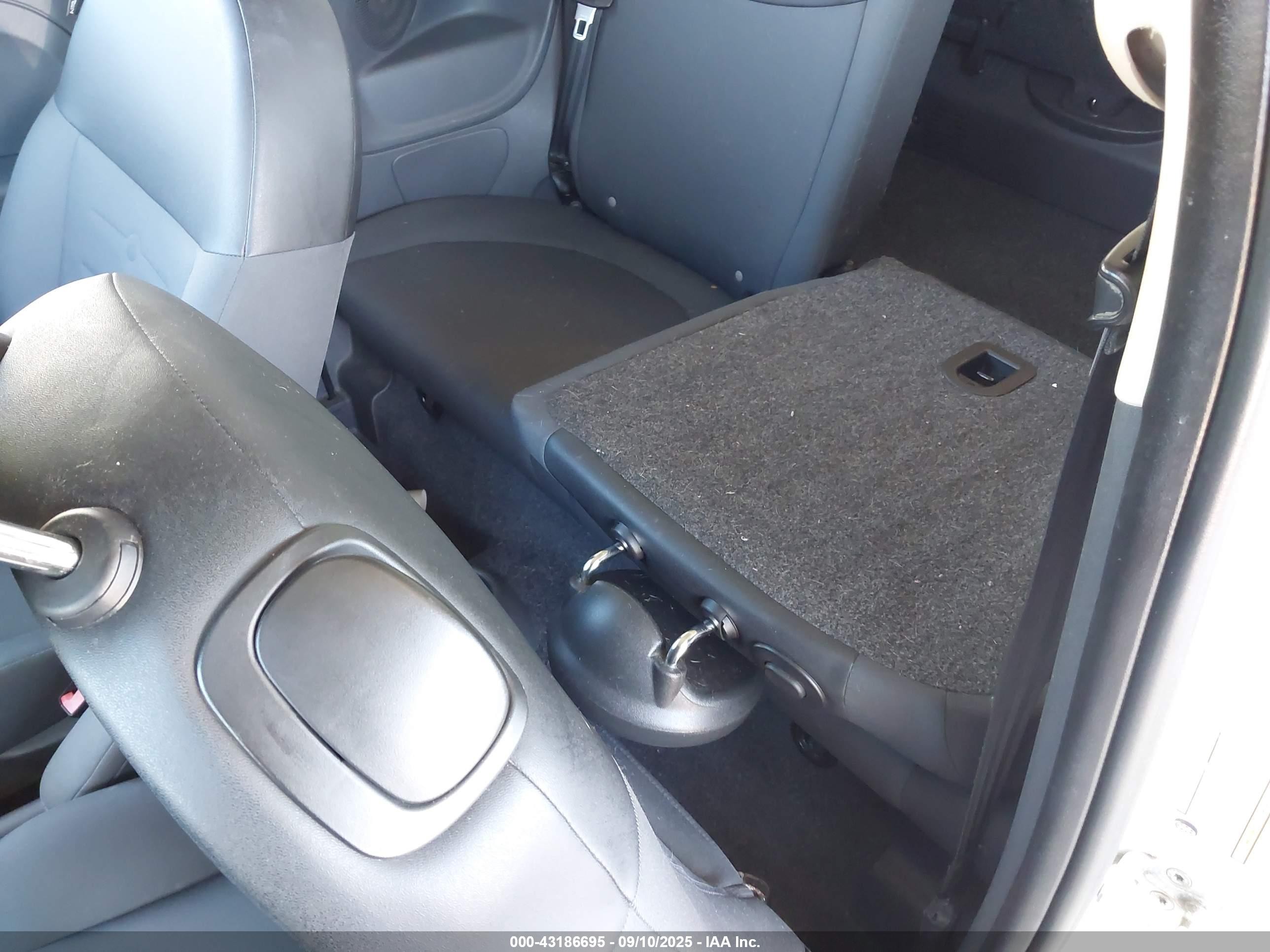 2015 Fiat 500 Pop Белый vin: 3C3CFFAR7FT579726