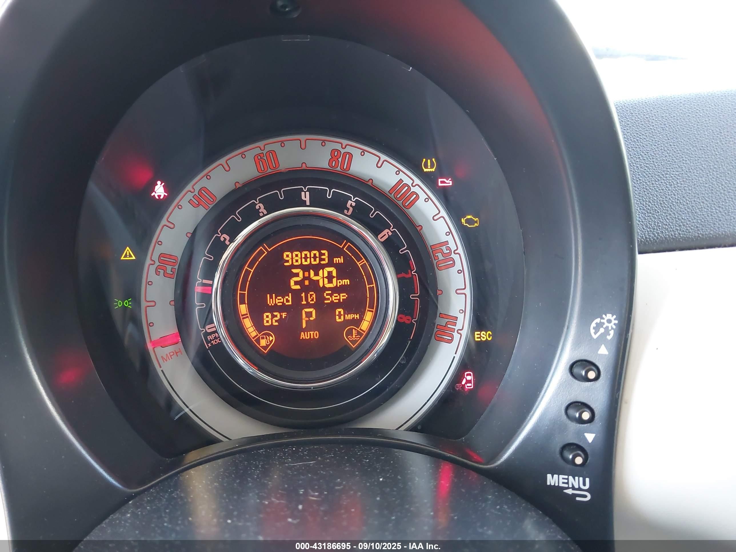 2015 Fiat 500 Pop Белый vin: 3C3CFFAR7FT579726