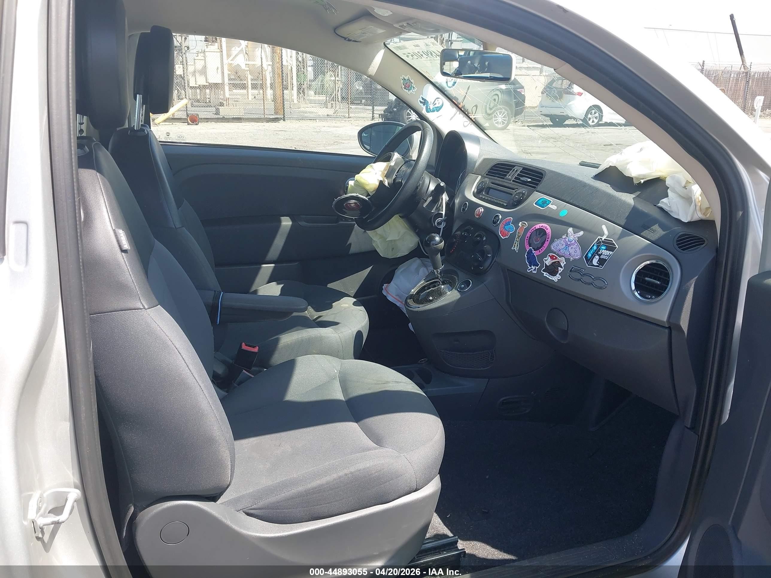 2013 Fiat 500 Pop Silver vin: 3C3CFFAR8DT552421