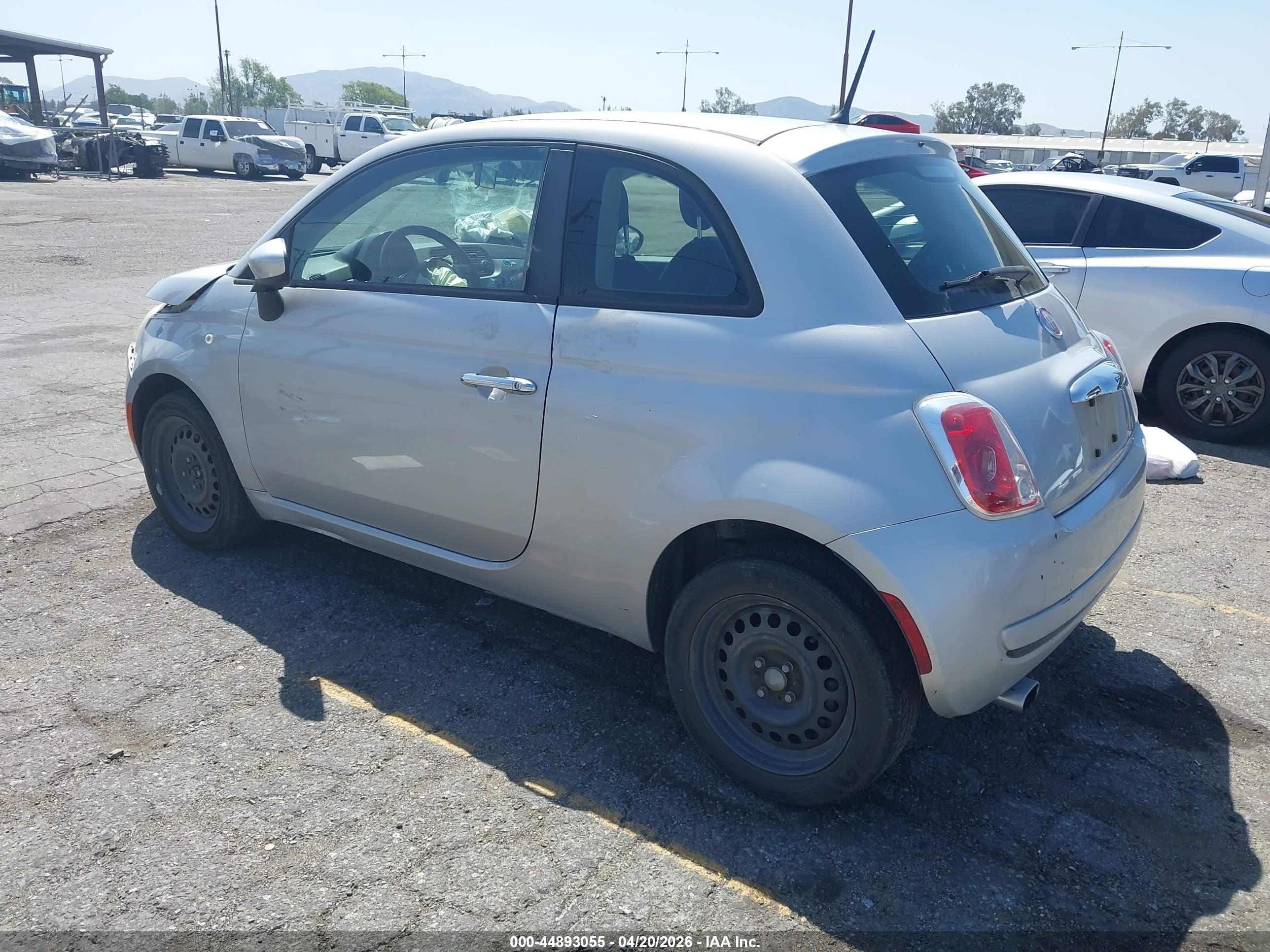 2013 Fiat 500 Pop Silver vin: 3C3CFFAR8DT552421