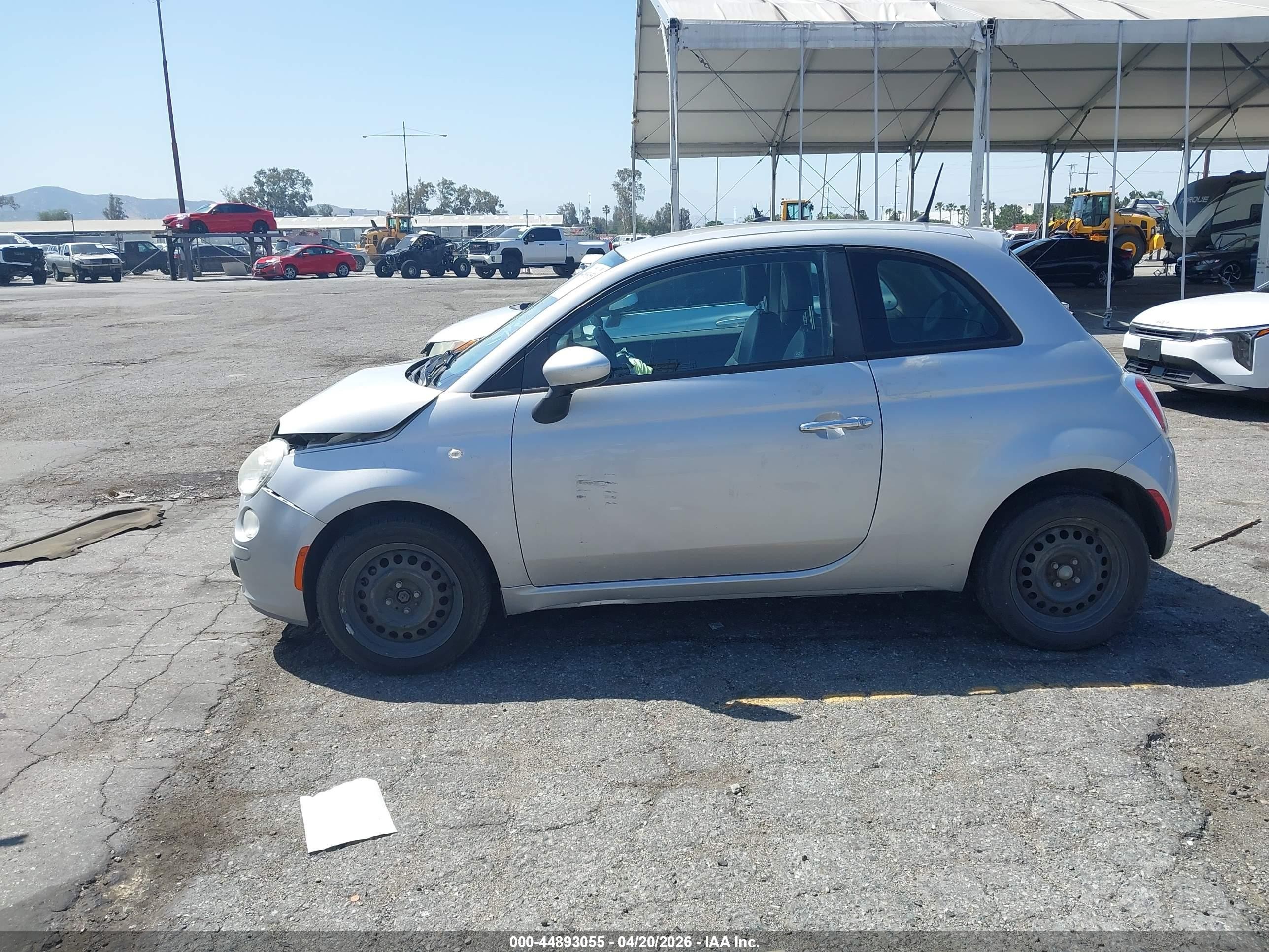 2013 Fiat 500 Pop Silver vin: 3C3CFFAR8DT552421