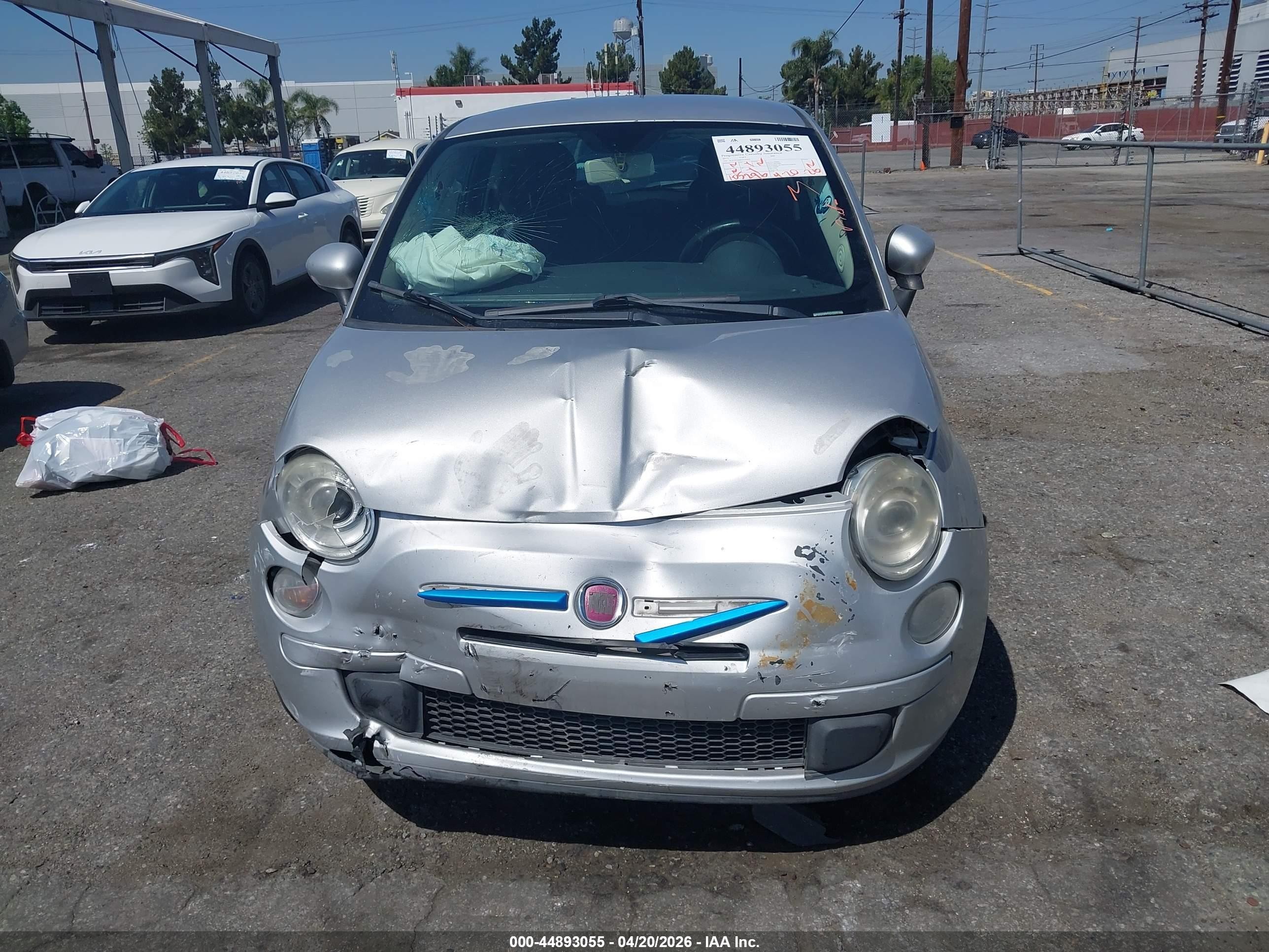 2013 Fiat 500 Pop Silver vin: 3C3CFFAR8DT552421