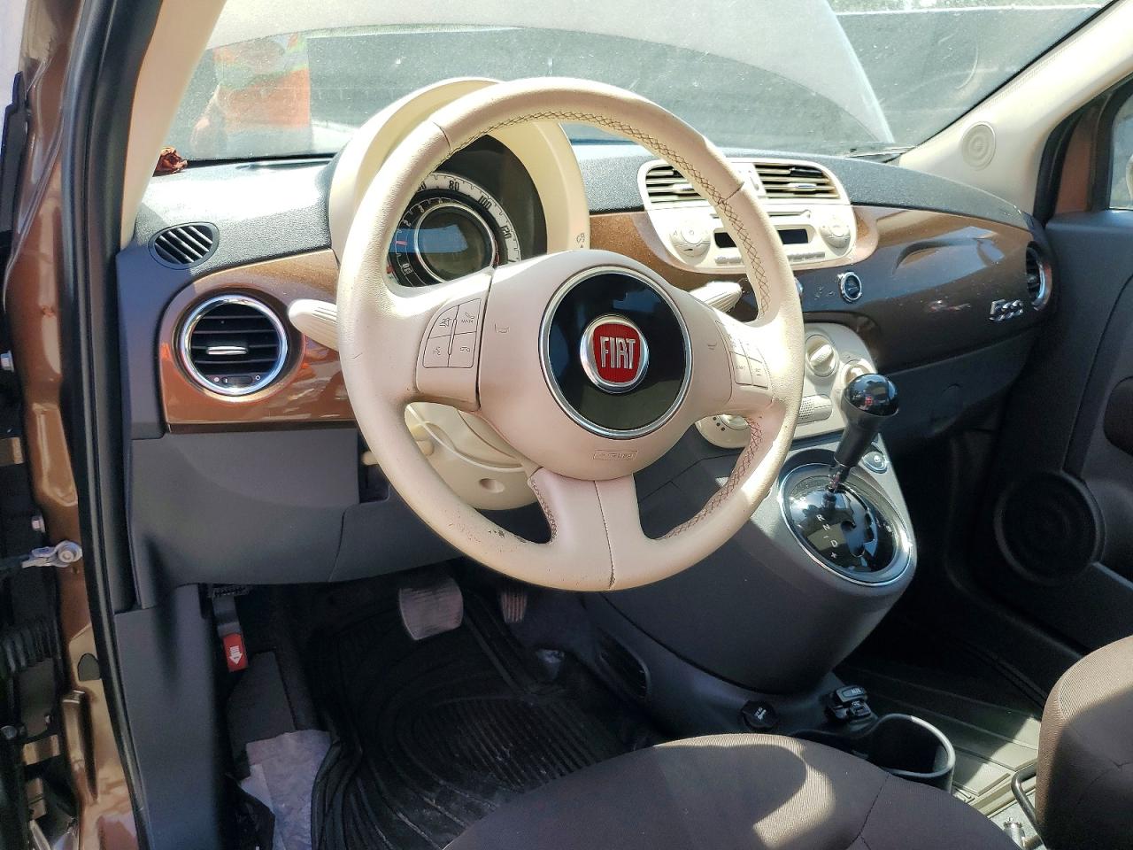 2015 Fiat 500 Pop Brown vin: 3C3CFFAR8FT502167