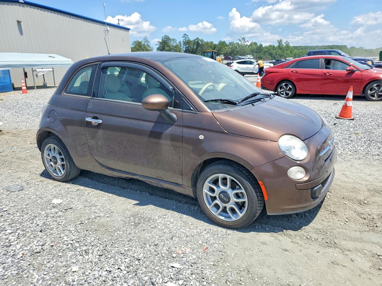 2015 Fiat 500 Pop Brown vin: 3C3CFFAR8FT502167