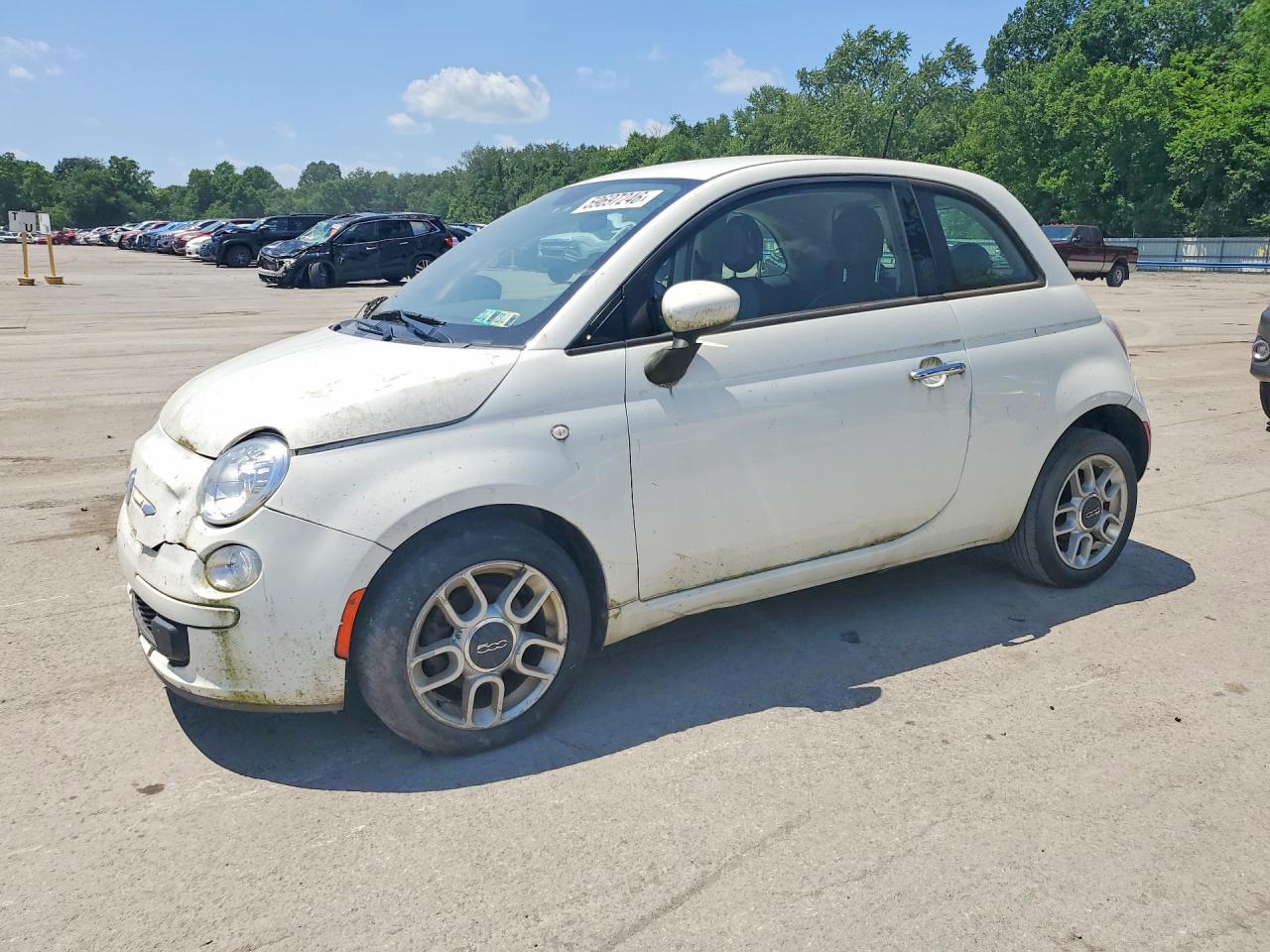 2015 Fiat 500 Pop White vin: 3C3CFFAR8FT549893